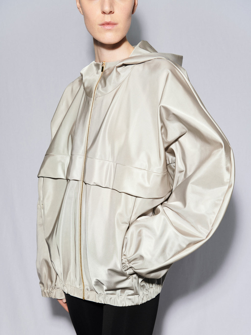 Hooded jacket in nylon