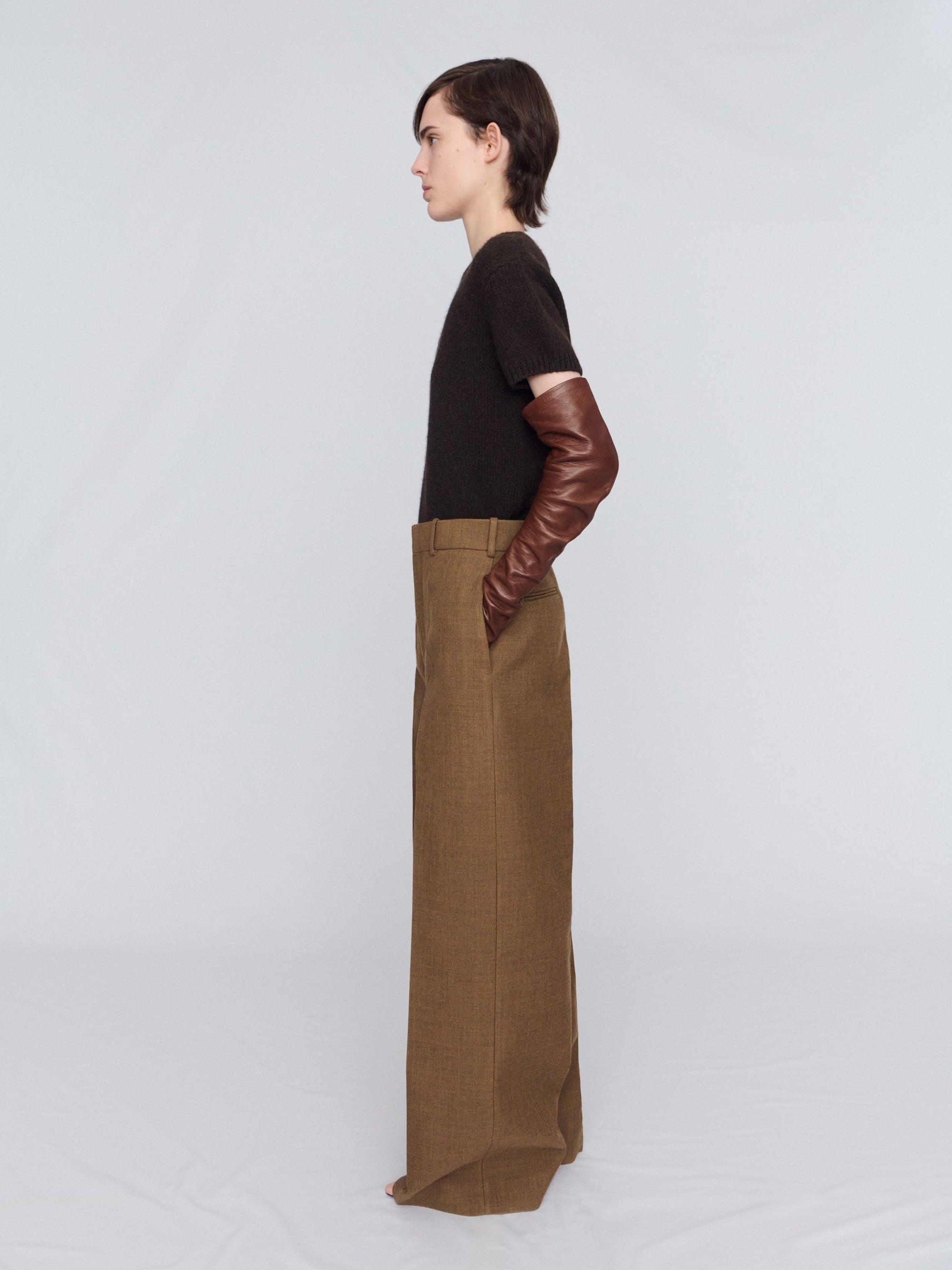 Straight leg trousers in double worsted wool