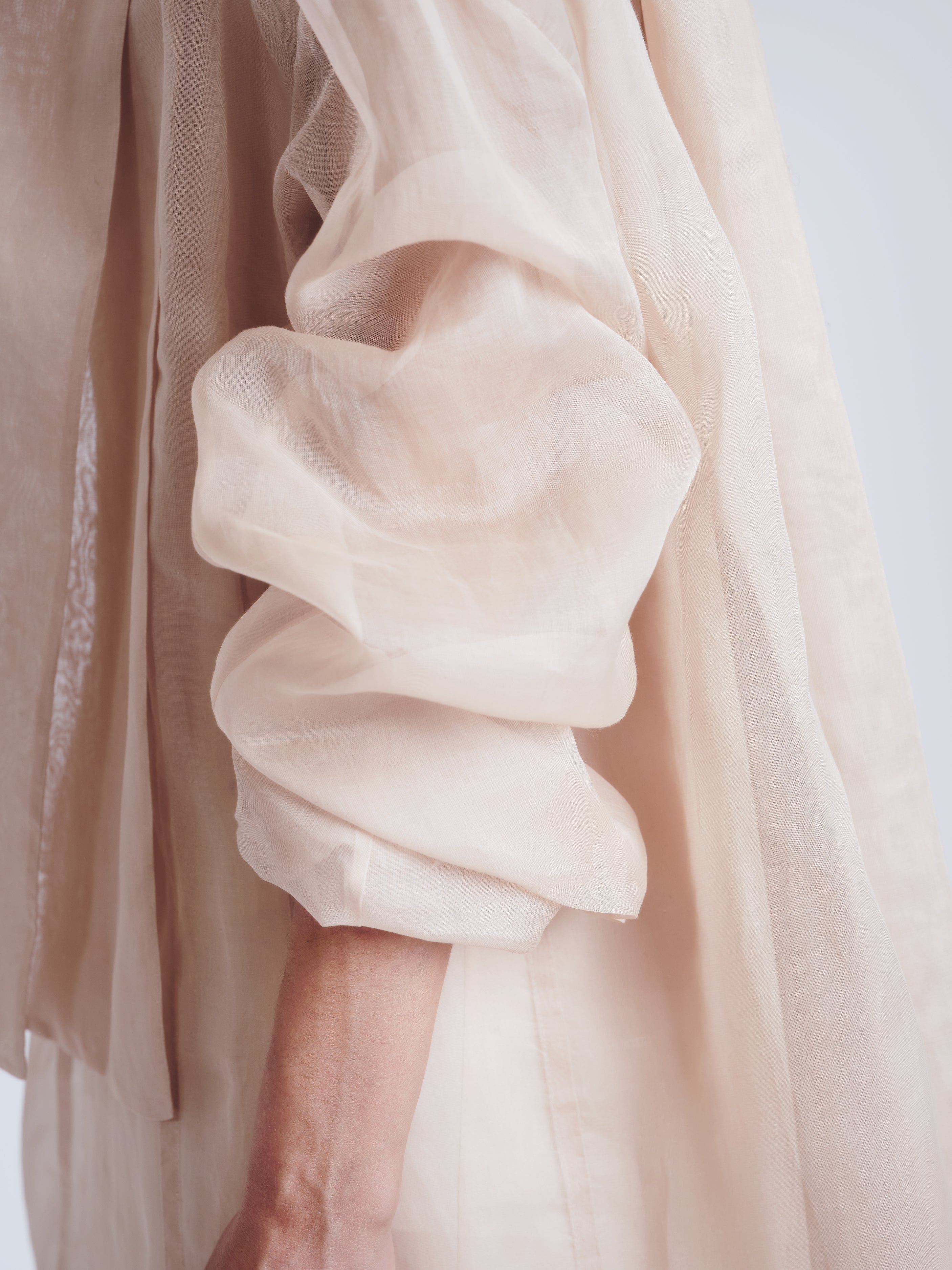Neck-tie dress in organdi