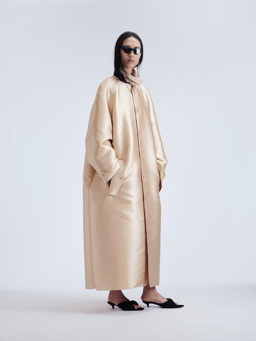 Cocoon coat in satin couture