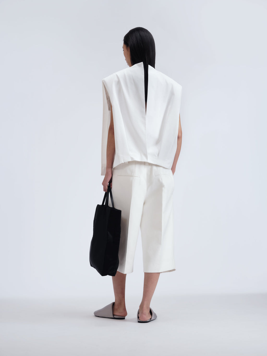 Square top in duchesse