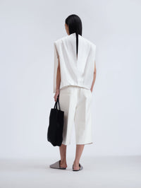 Square top in duchesse