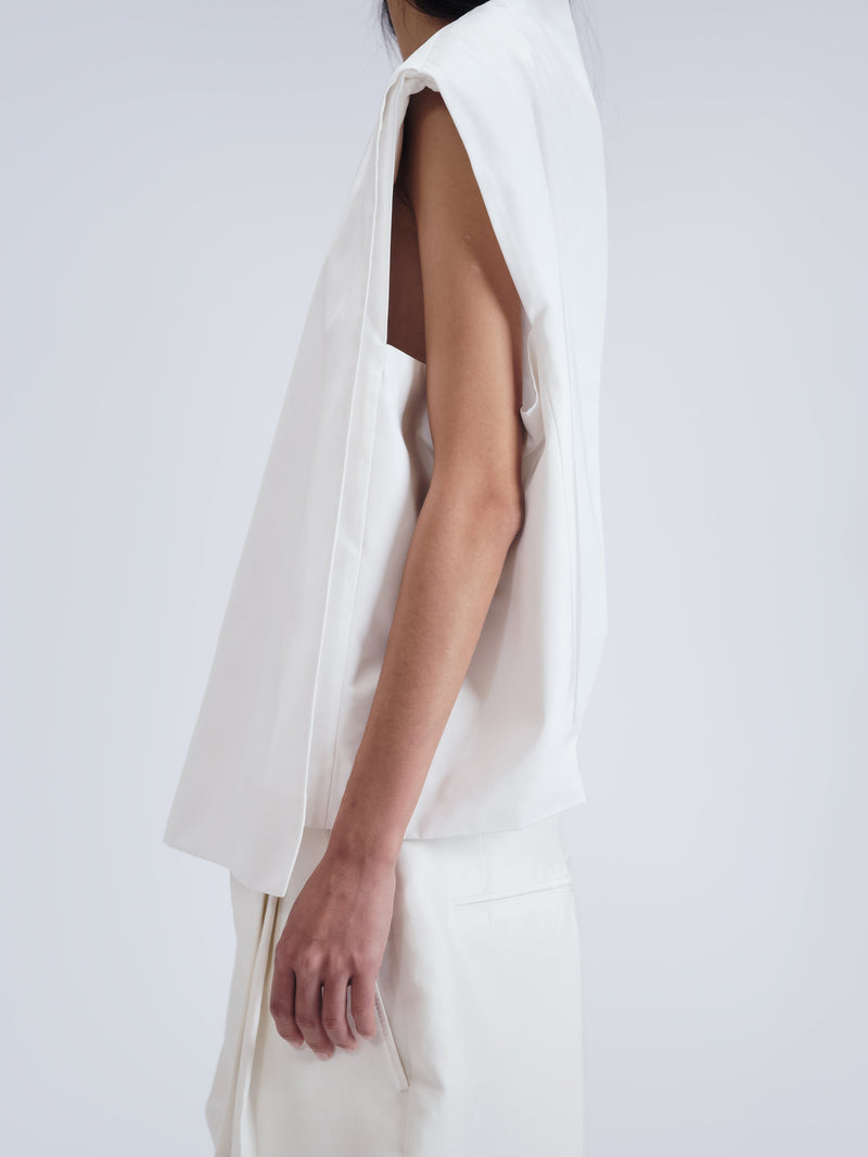 Square top in duchesse