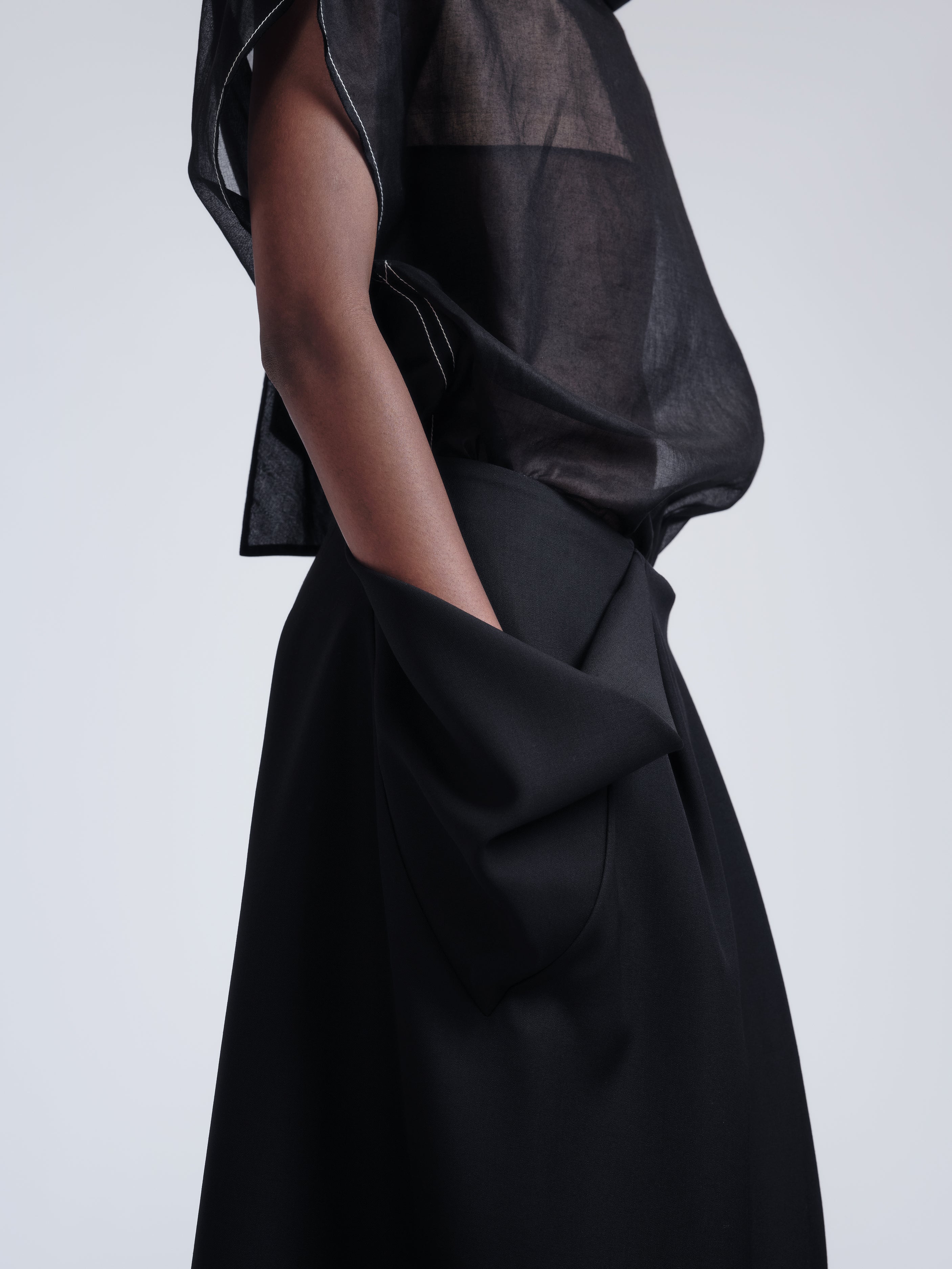 人気商品の中古品・新品・未使用品 Carven Women's Skirt Wrap | Ready-to-Wear 小物