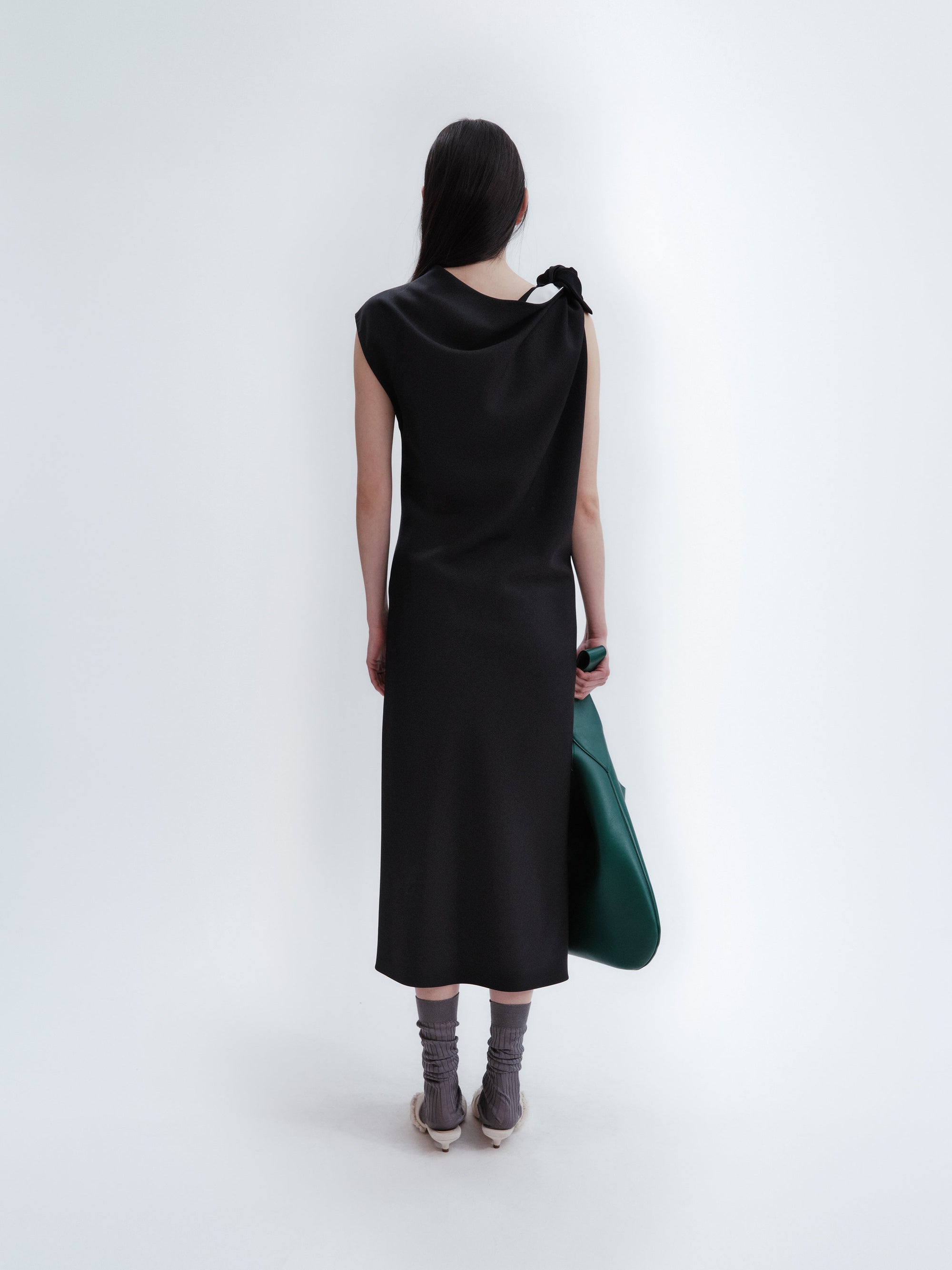 Knot dress in grain de poudre