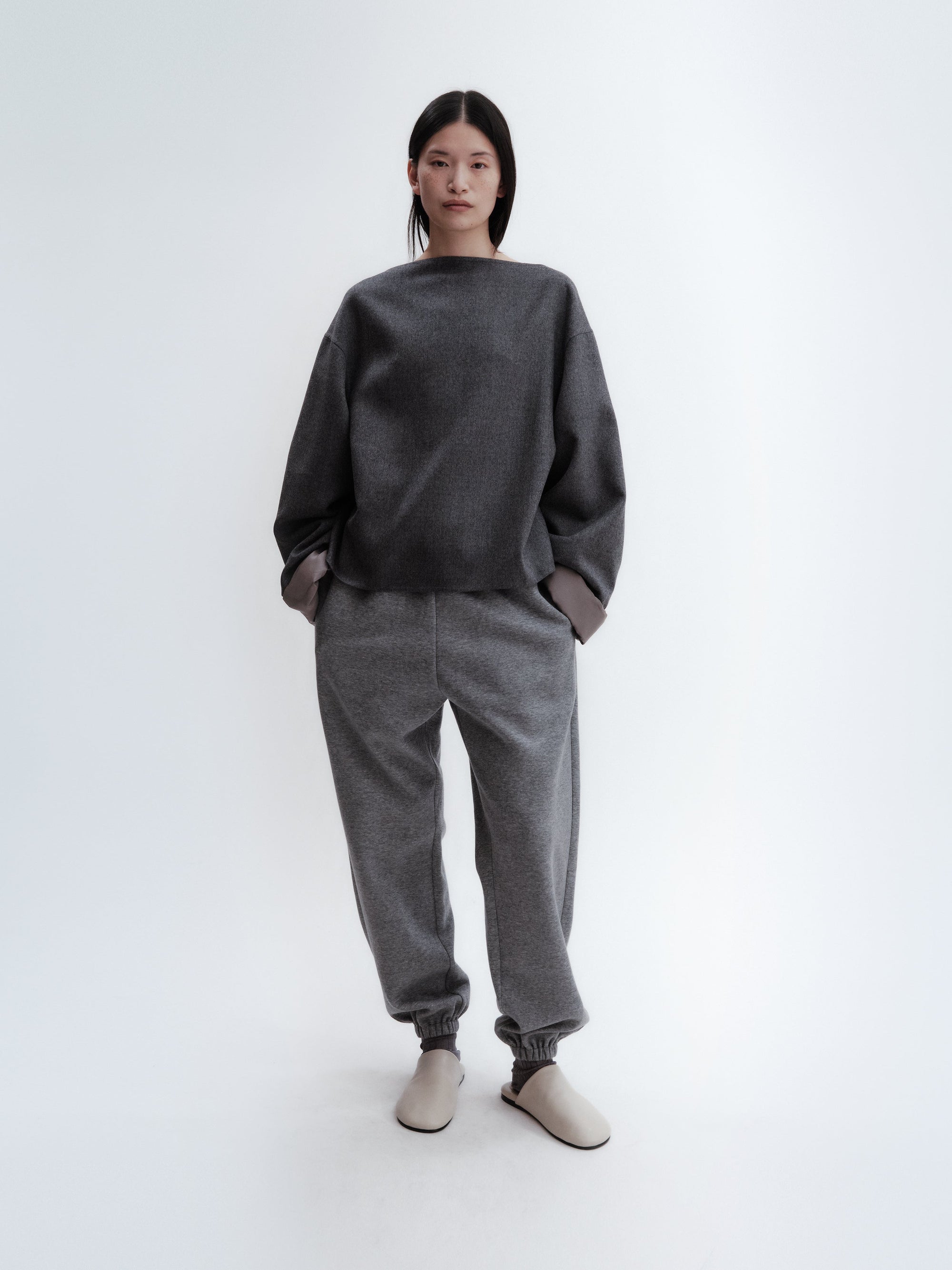 Jogging pants in cashmere cotton jersey