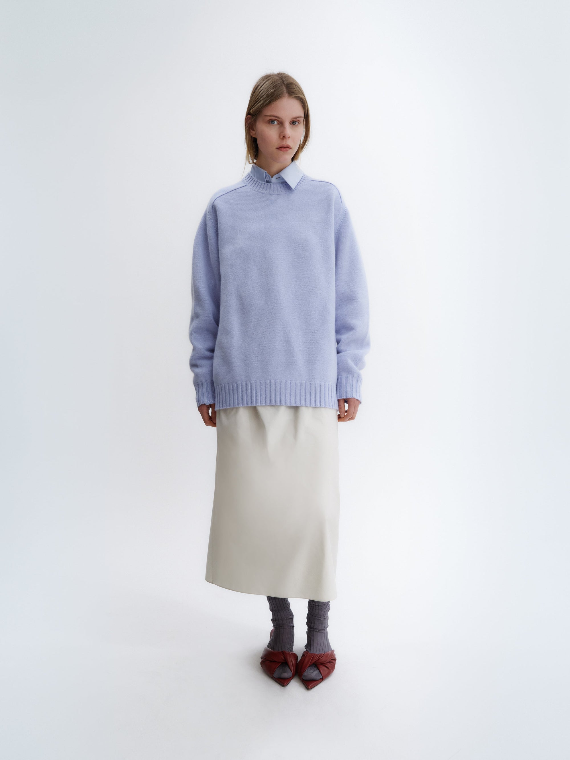 Crew neck jumper in brushed cashmere