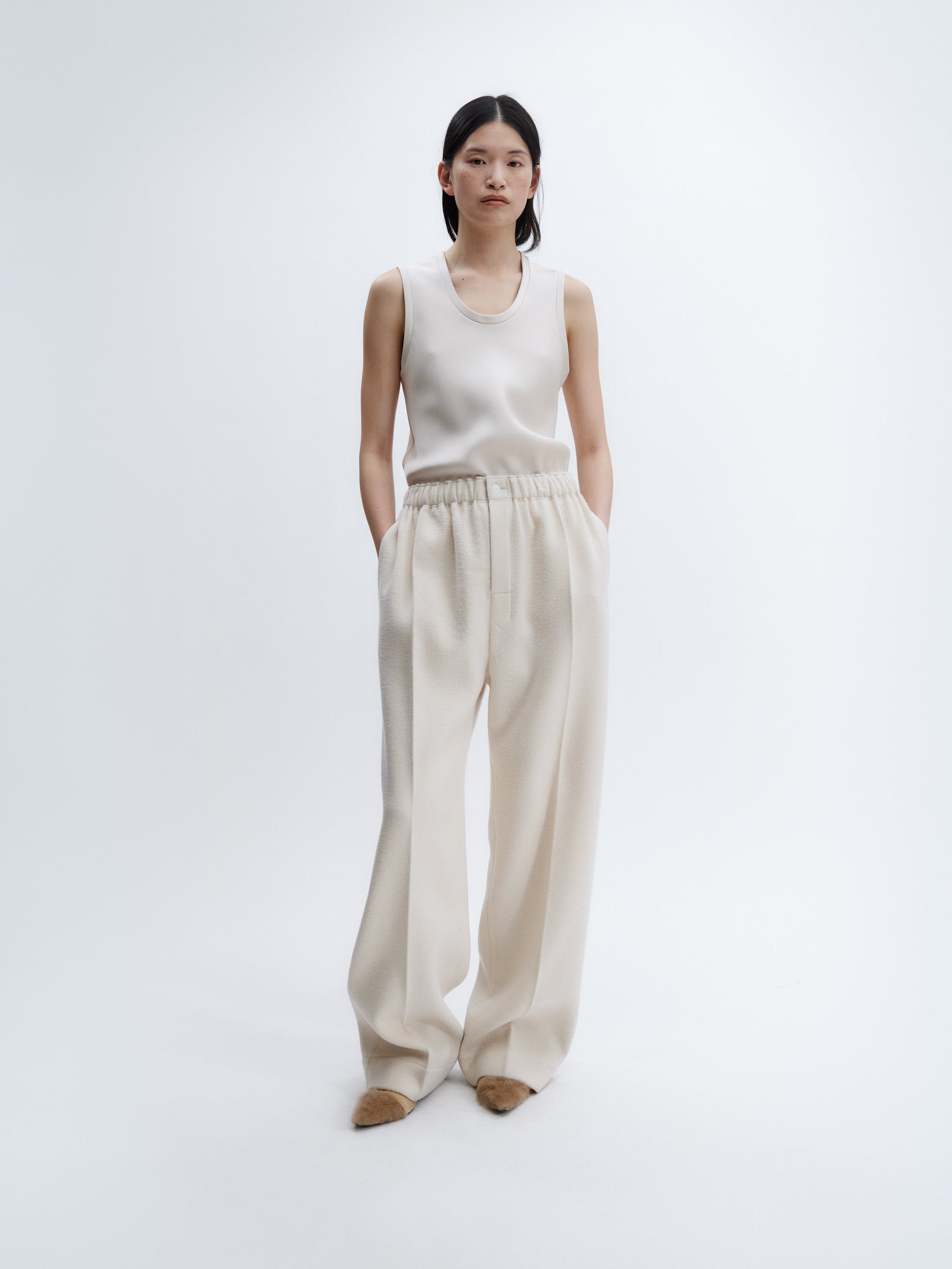 Pull-on trousers in felted wool