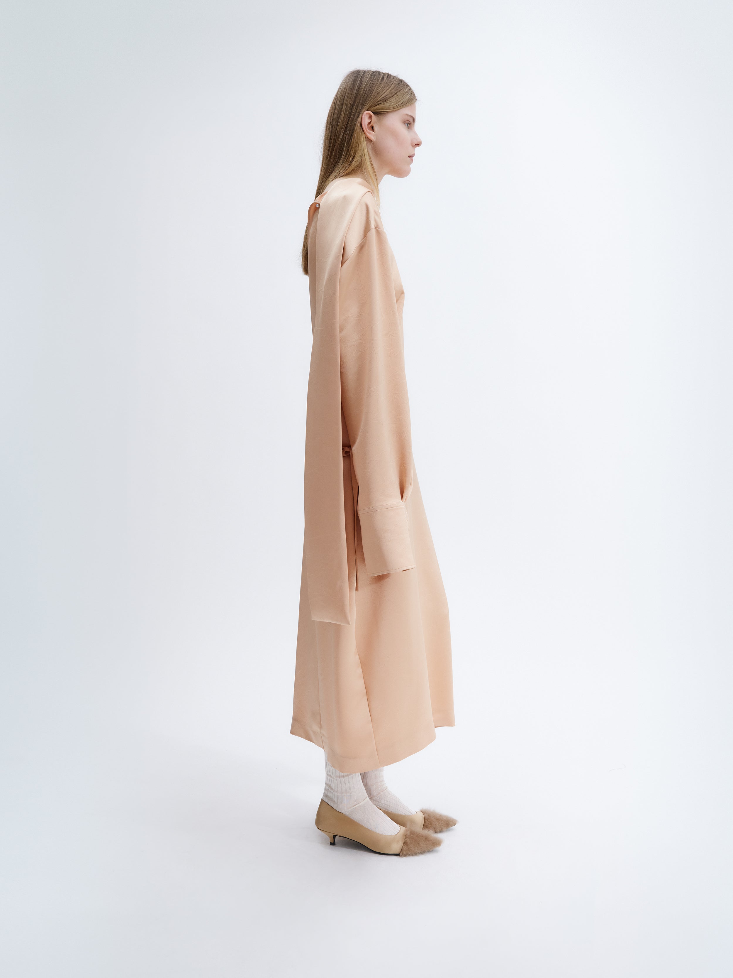 Scarf dress in crushed lining
