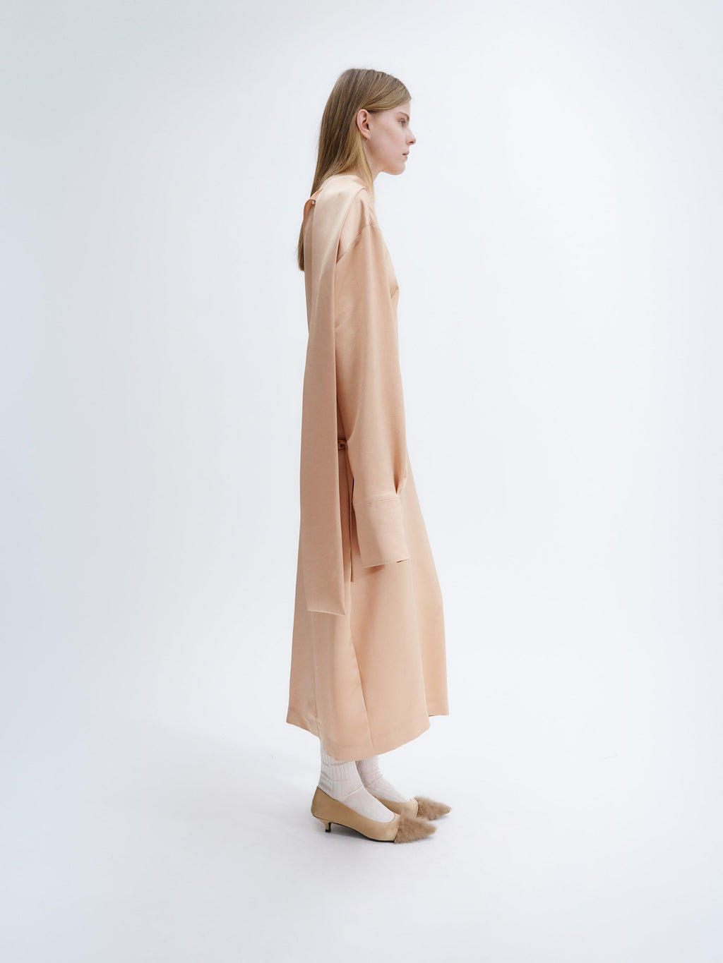 Scarf dress in crushed lining