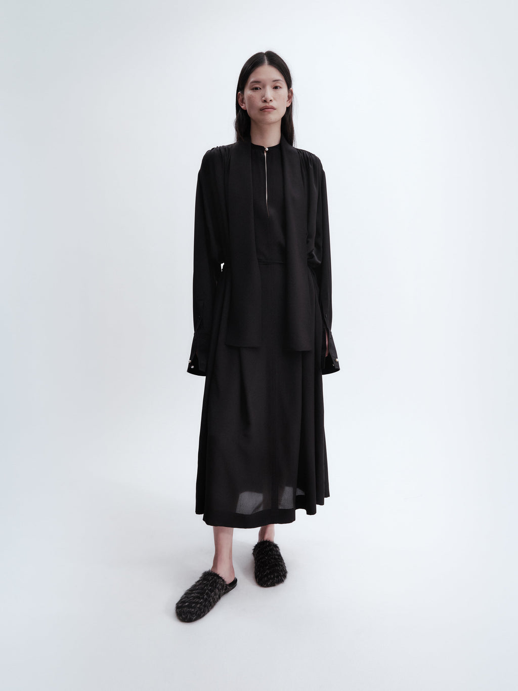Robe chemise froncée en crêpe de Chine