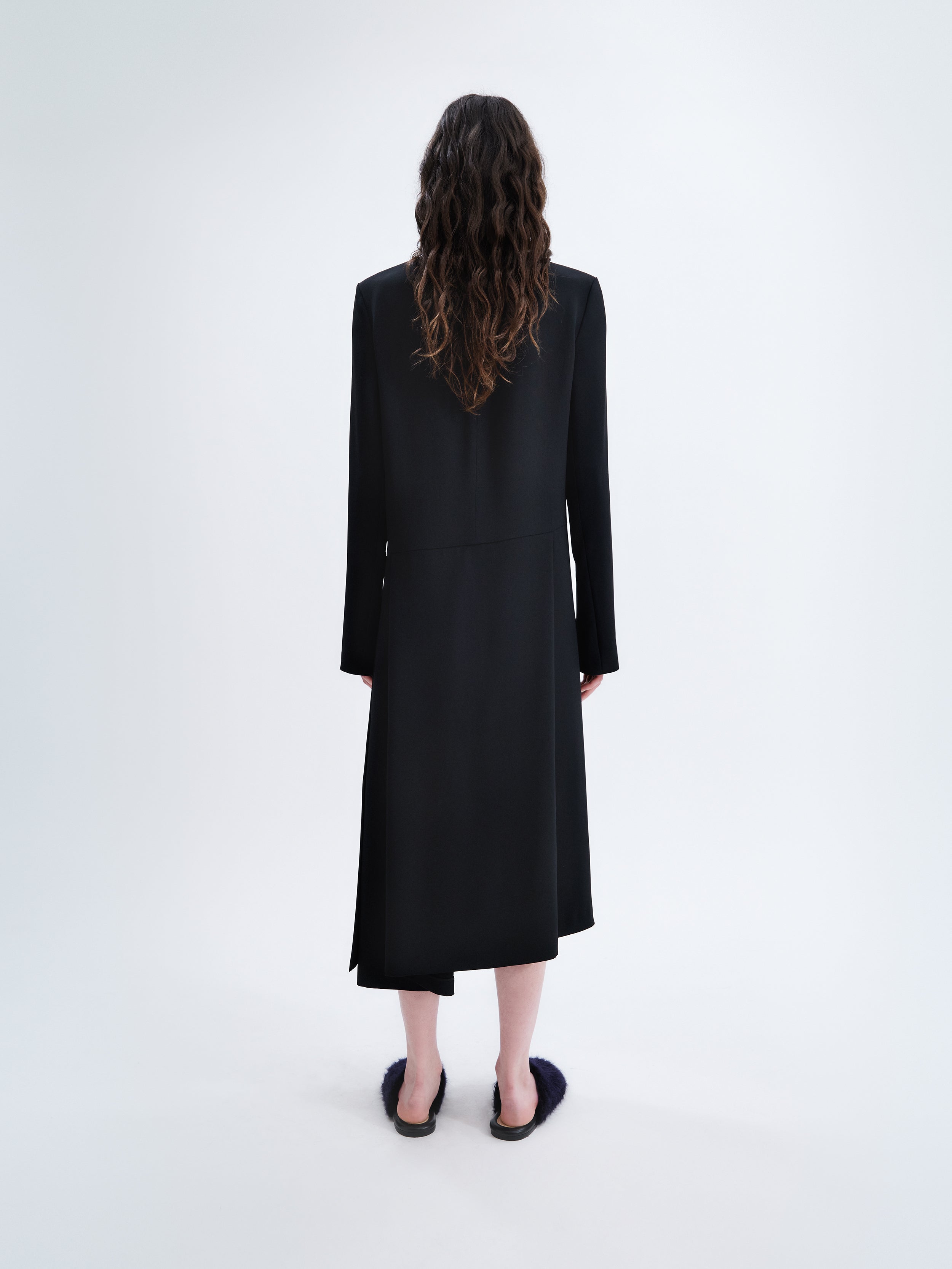Asymmetric dress in cady