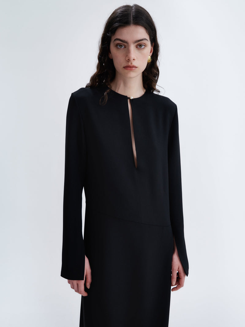 Asymmetric dress in cady