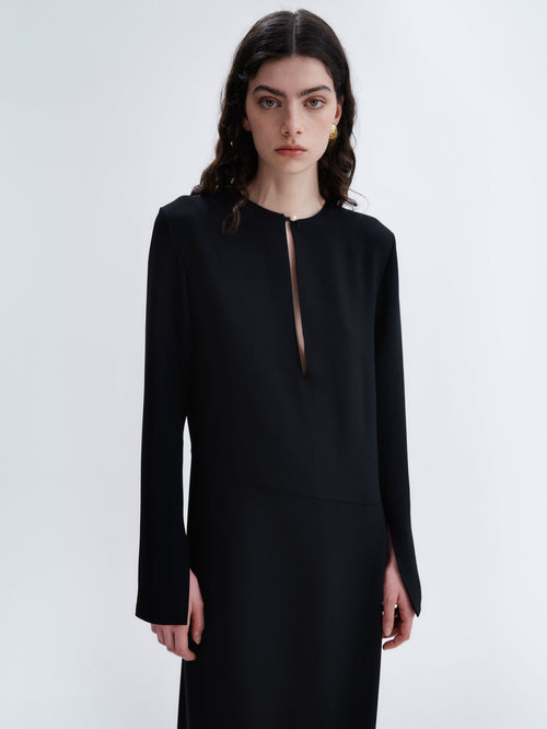 Asymmetric dress in cady