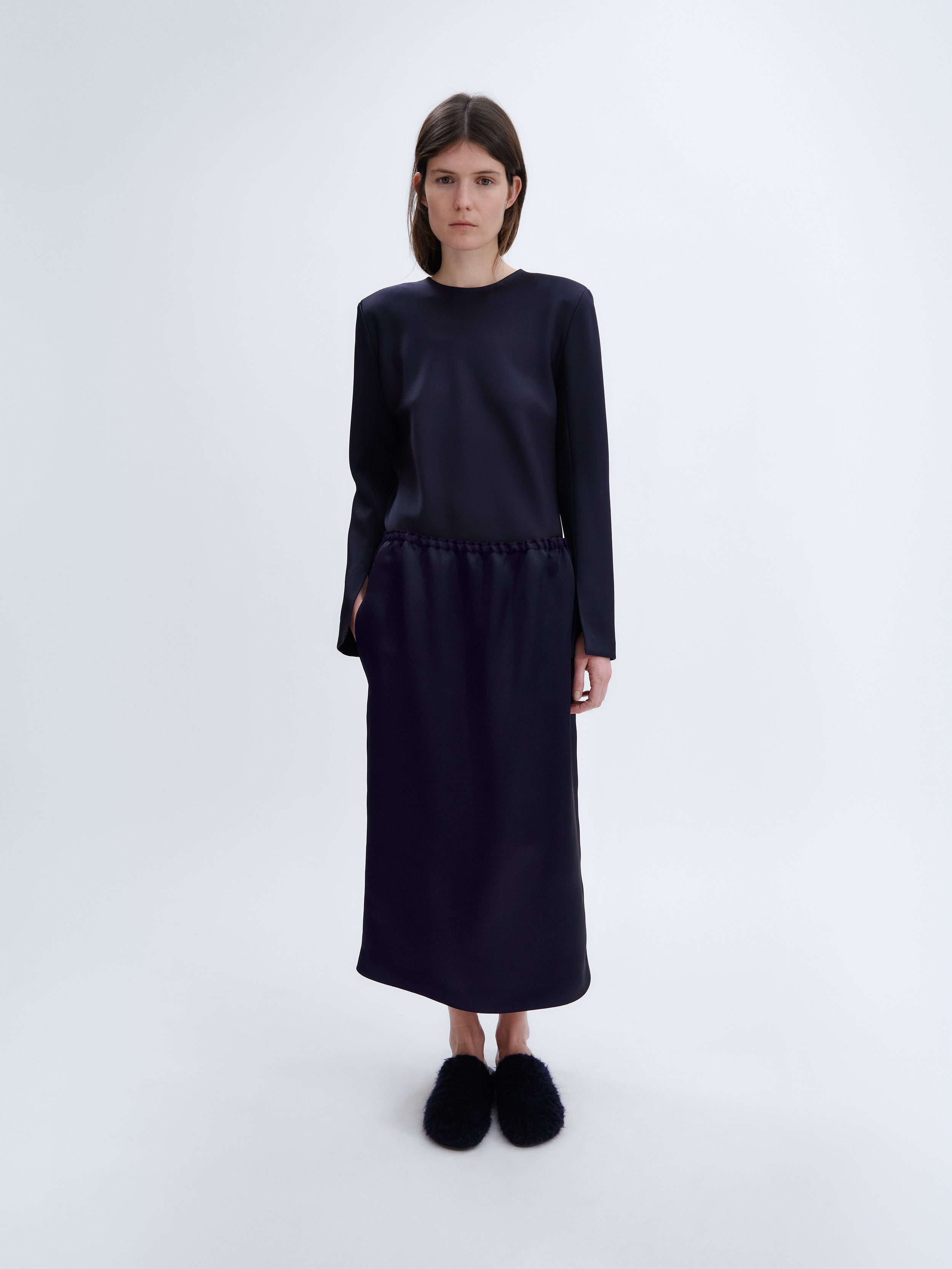 Pull-on skirt in double satin