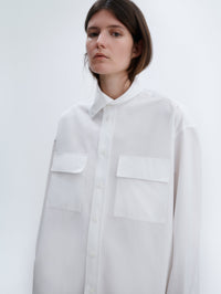 Patch pocket shirt in light shirting