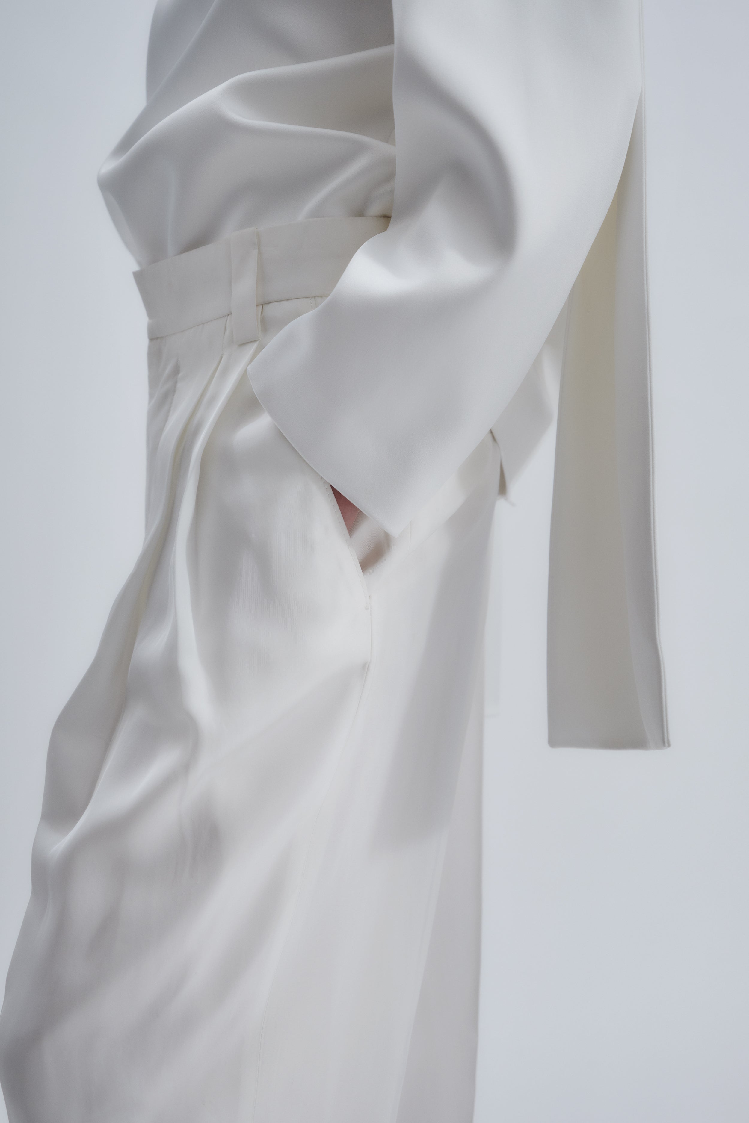 Long bermuda shorts in viscose twill