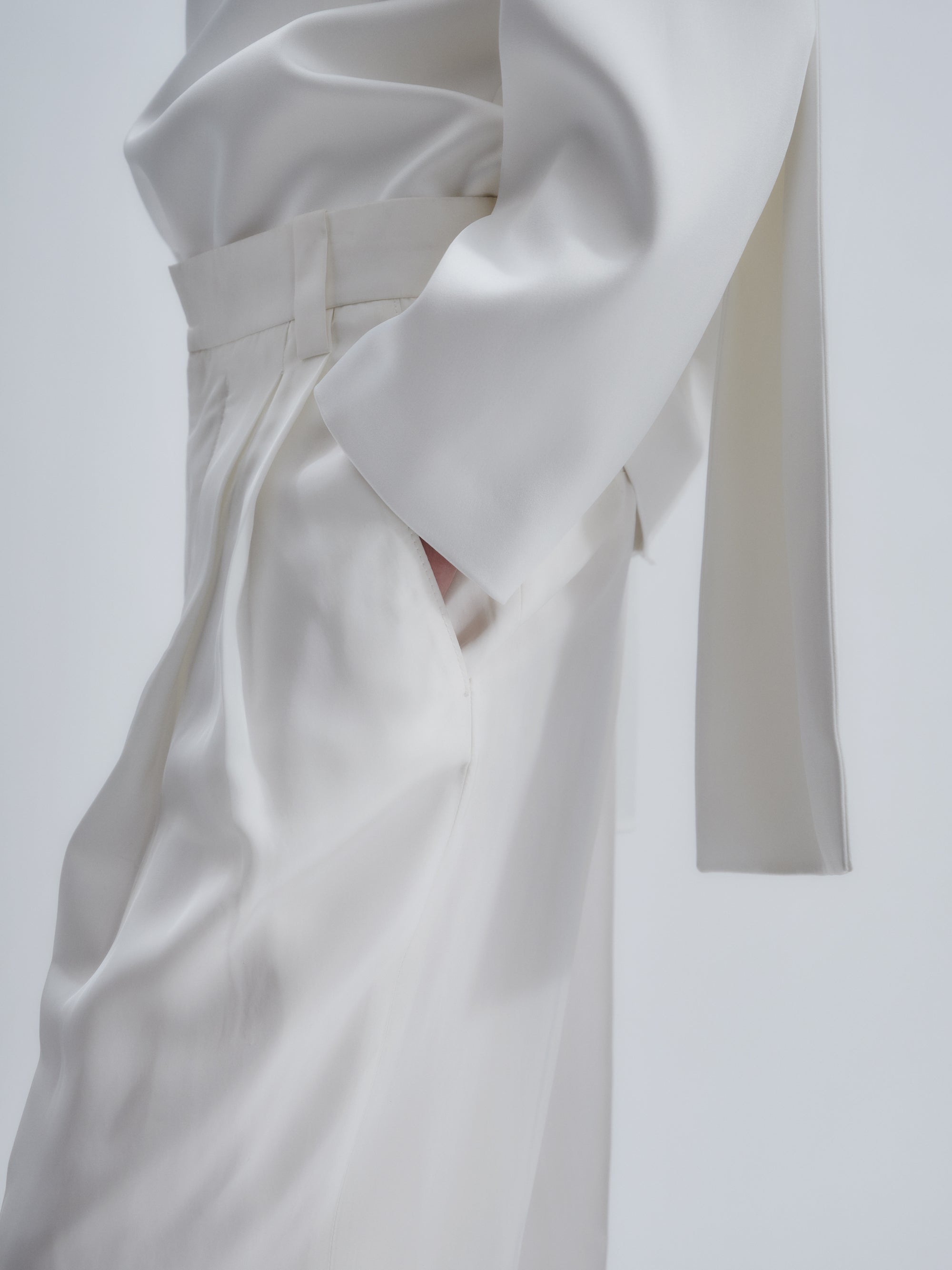 Long bermuda shorts in viscose twill
