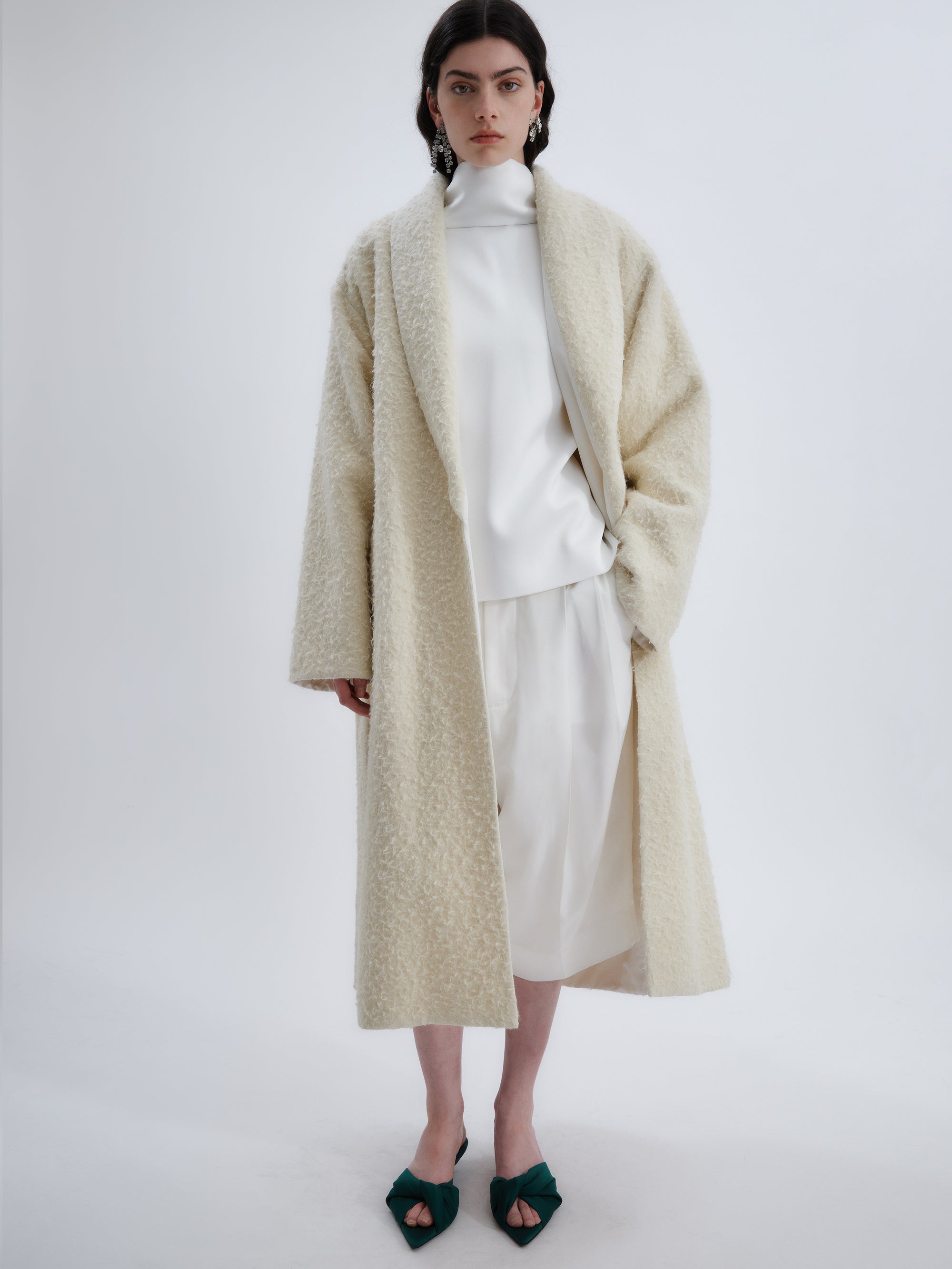 Dressing gown in suri alpaca