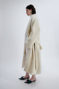Dressing gown in suri alpaca