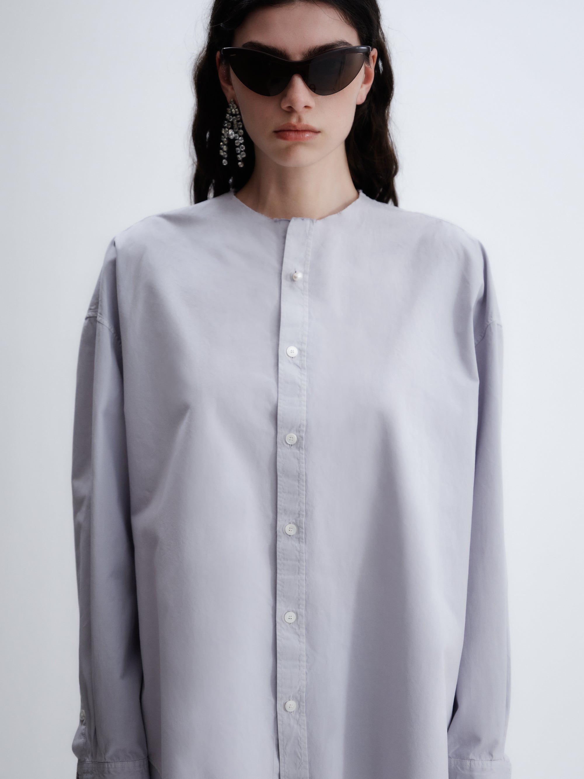 Collarless shirt in matt poplin