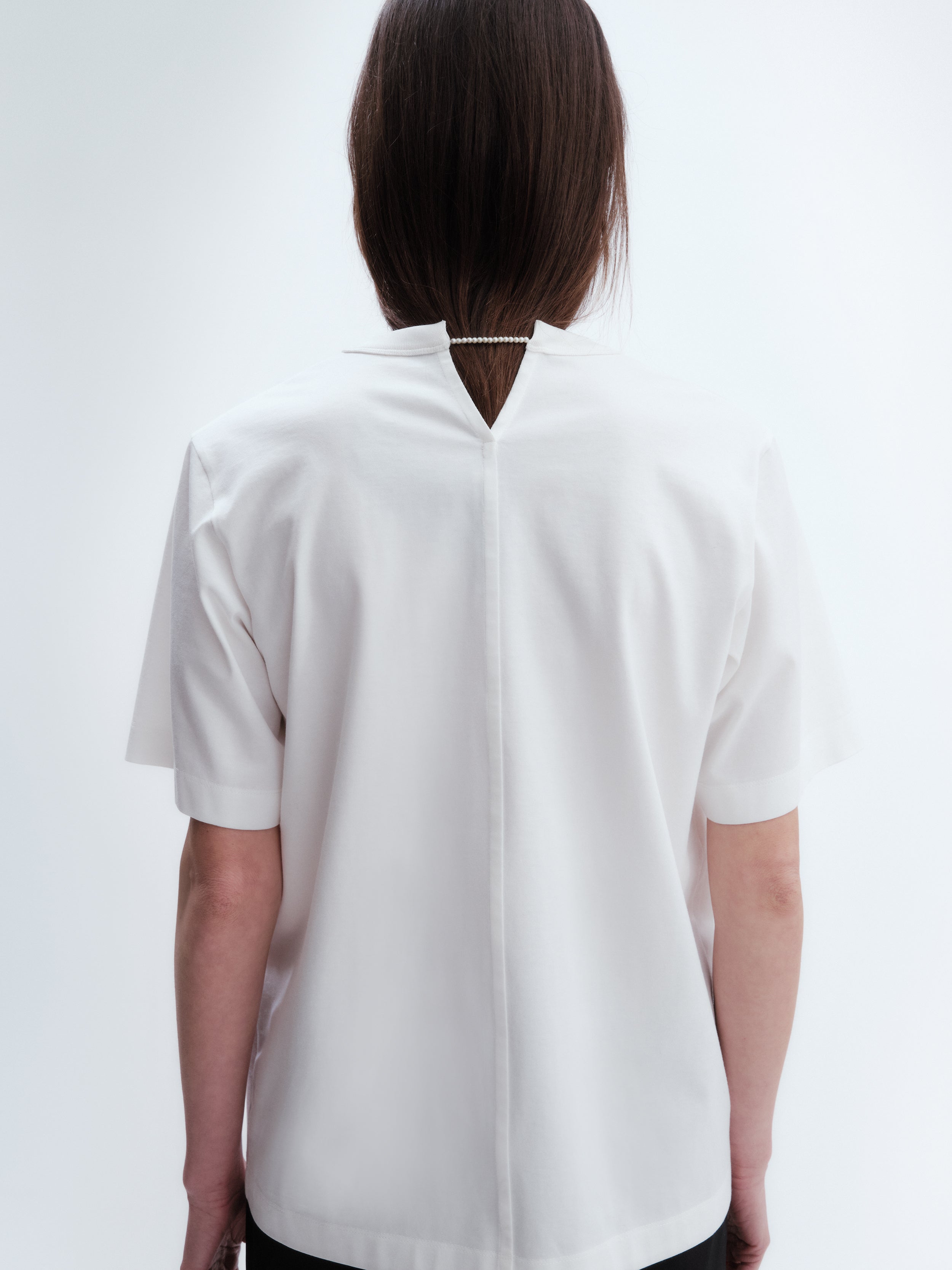 T-shirt encolure dégagée détail perlé en jersey de coton