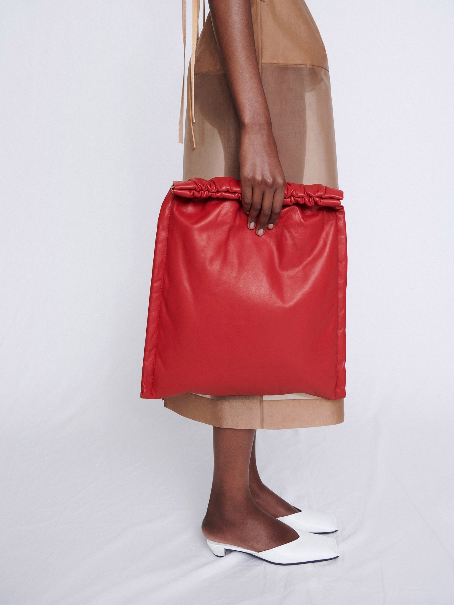 Louise bag Medium in leather