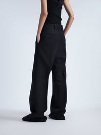 Straight leg trousers in technical cady