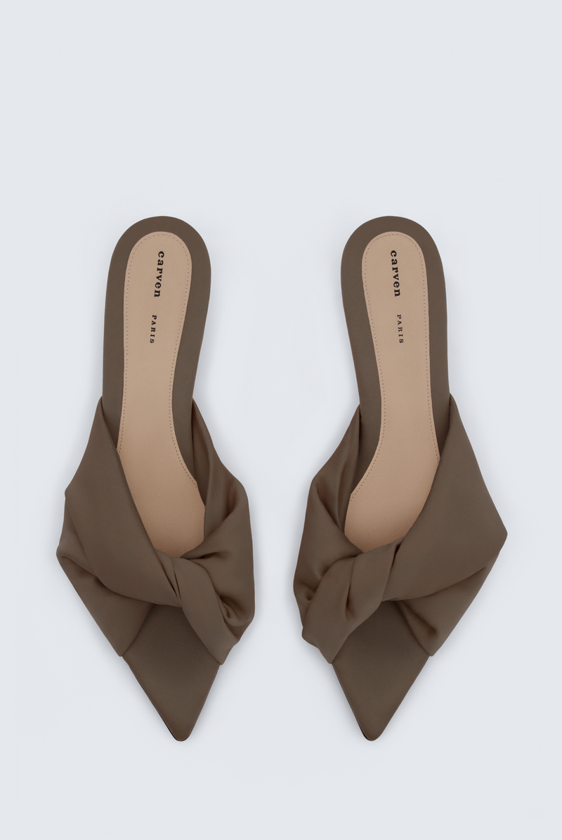 Coupole knotted open toe in satin jersey