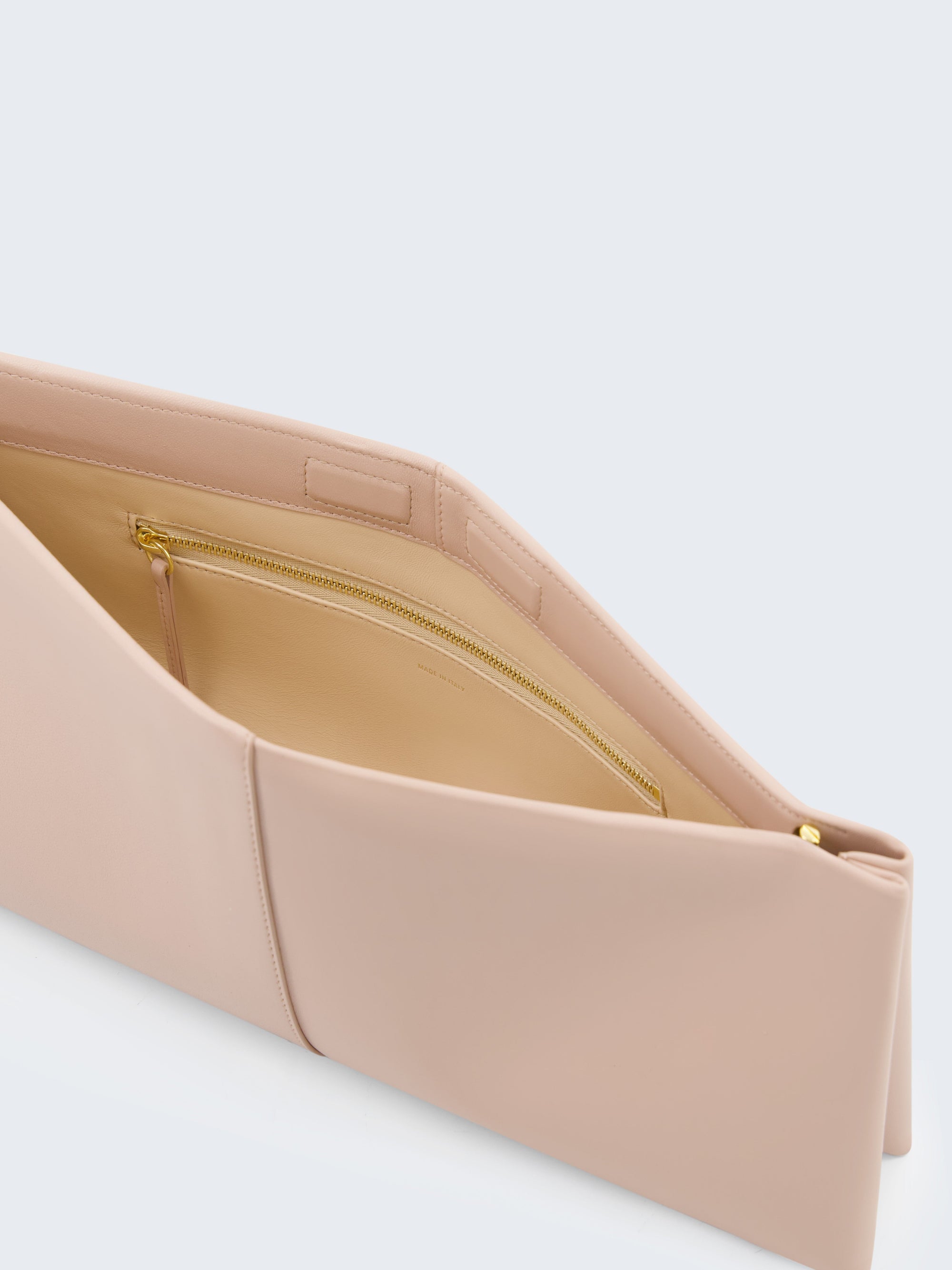 Louise clutch in nappa leather