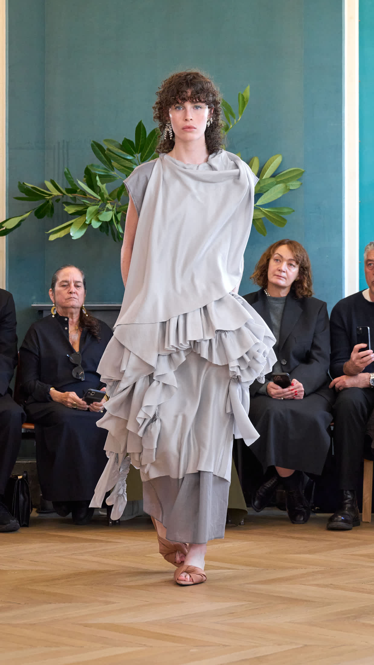 Carven | Summer 2025 Runway