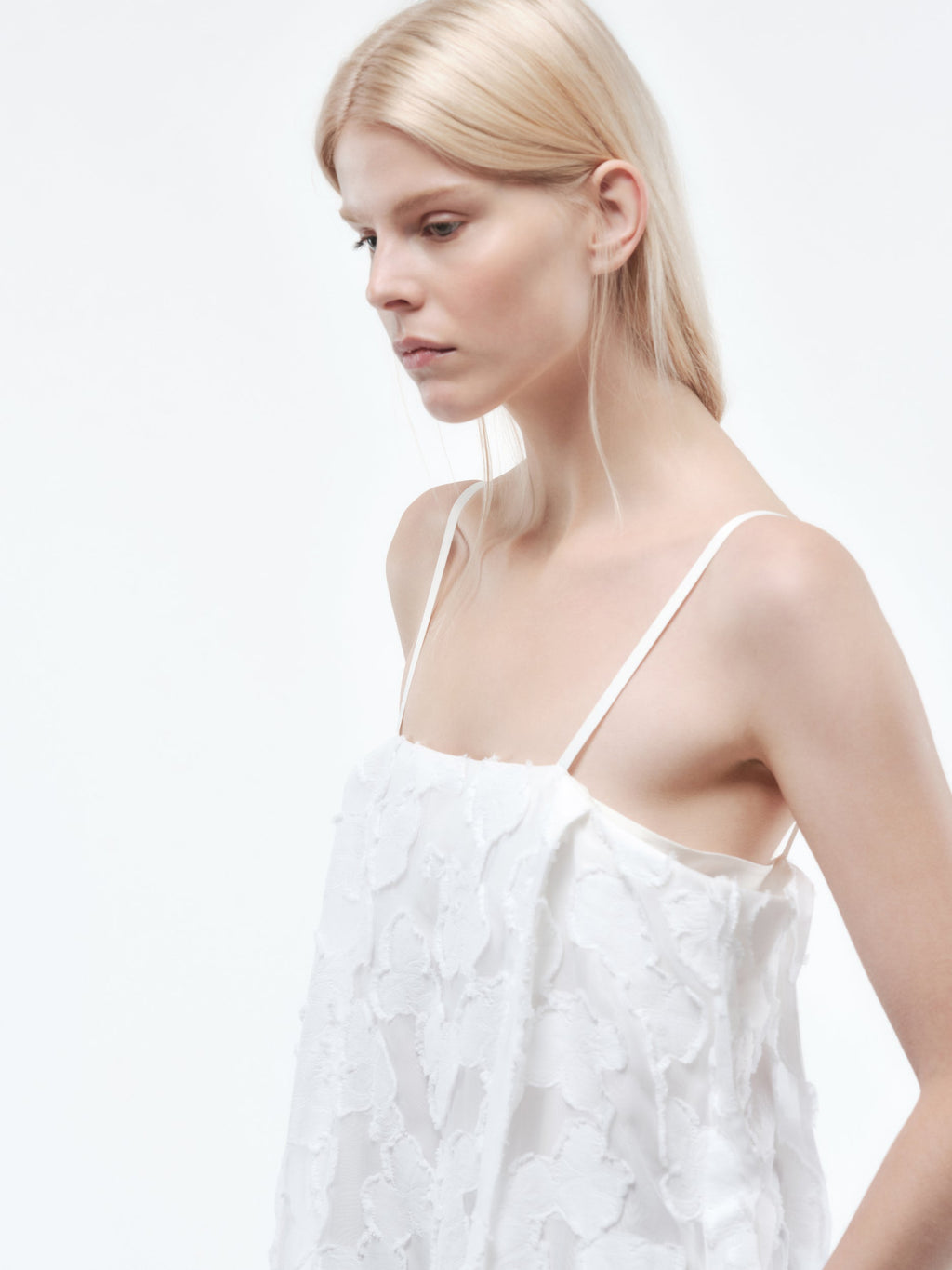 Robe boule en jacquard coupé