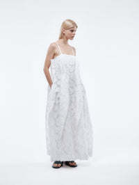 Robe boule en jacquard coupé