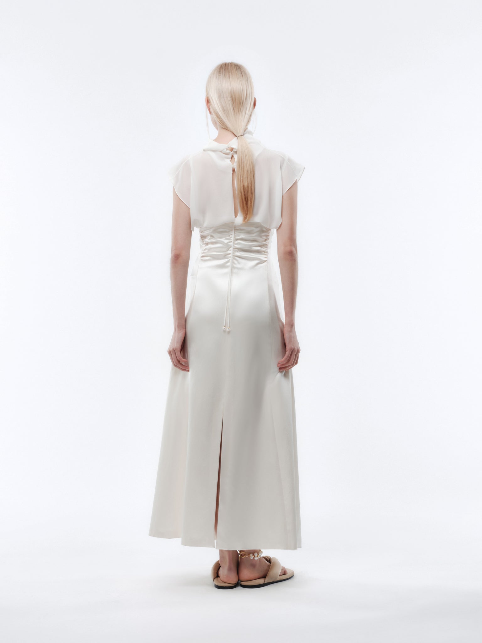 Gathered dress in slip satin