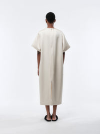 Straight dress in light double satin