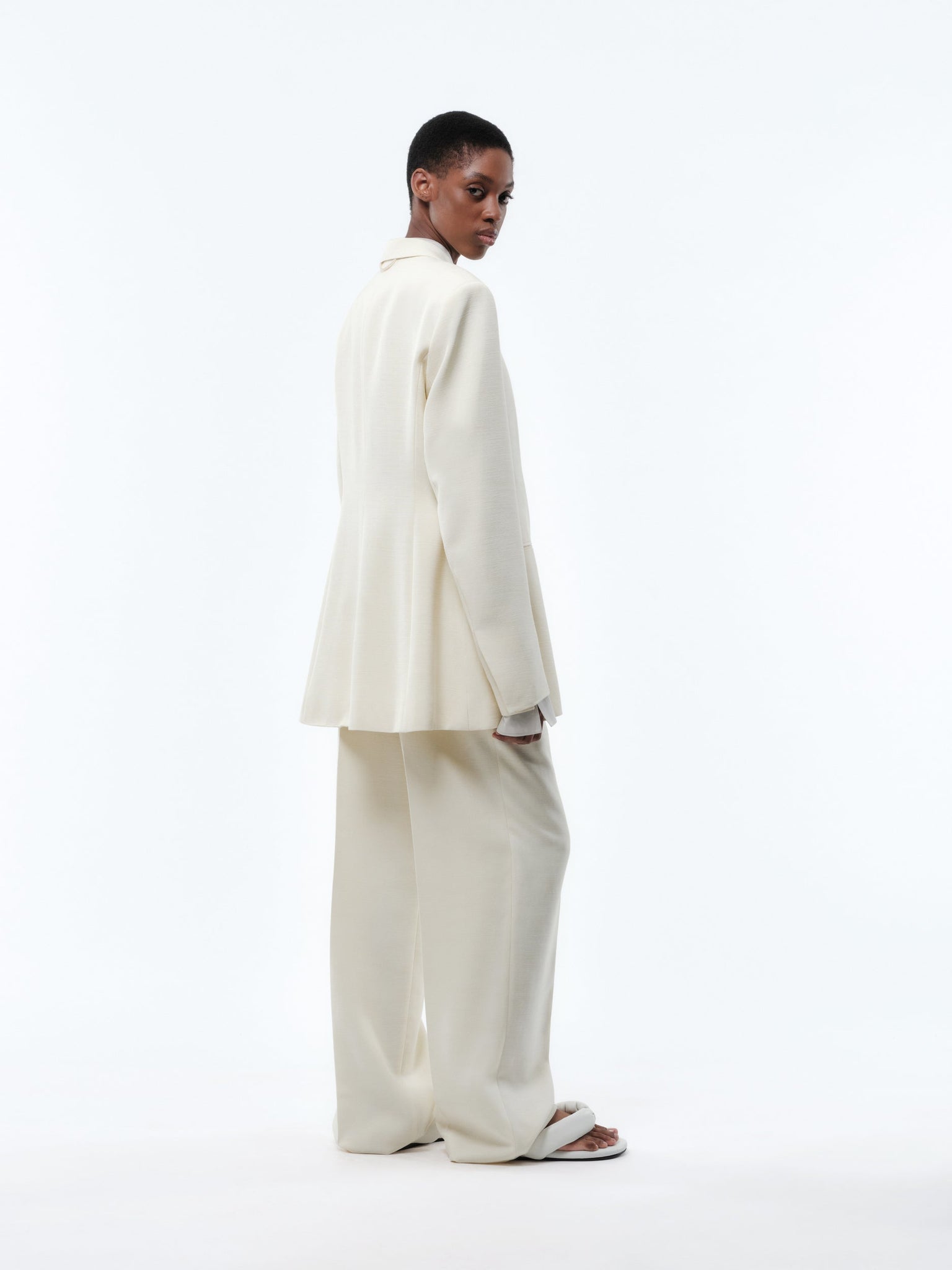 Tailored jacket in shantung