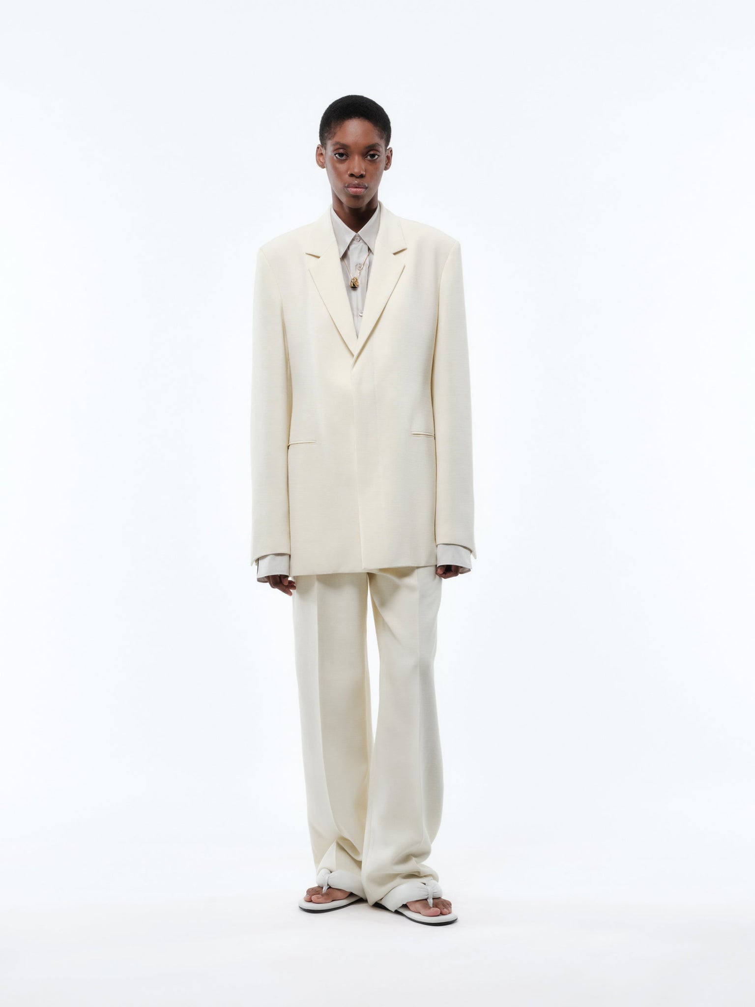 Tailored jacket in shantung