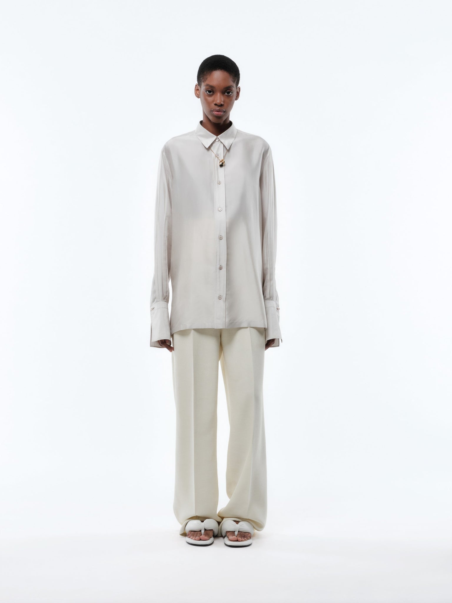 Long shirt in silk drap