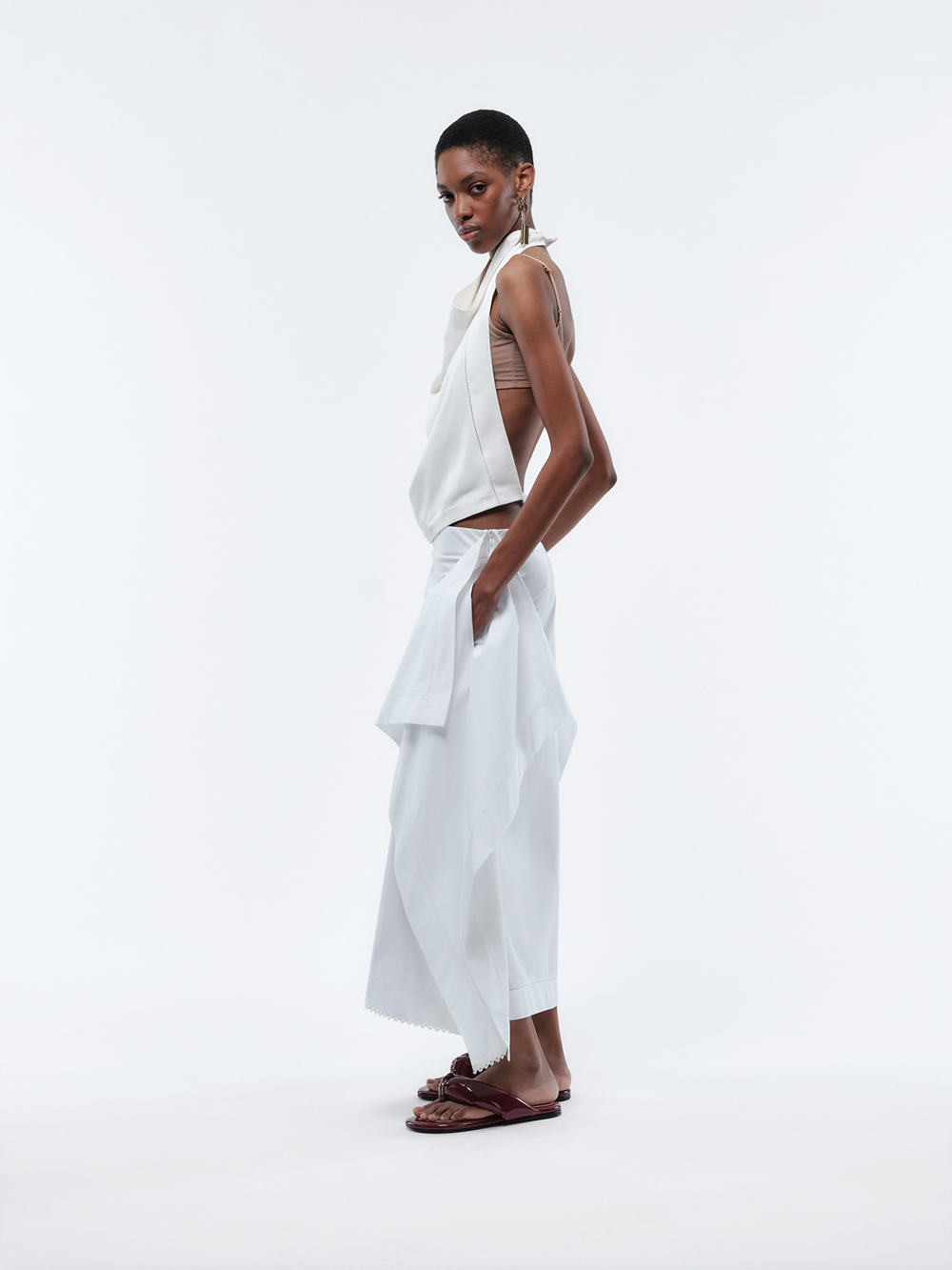 Haut dos nu en soie tailleur