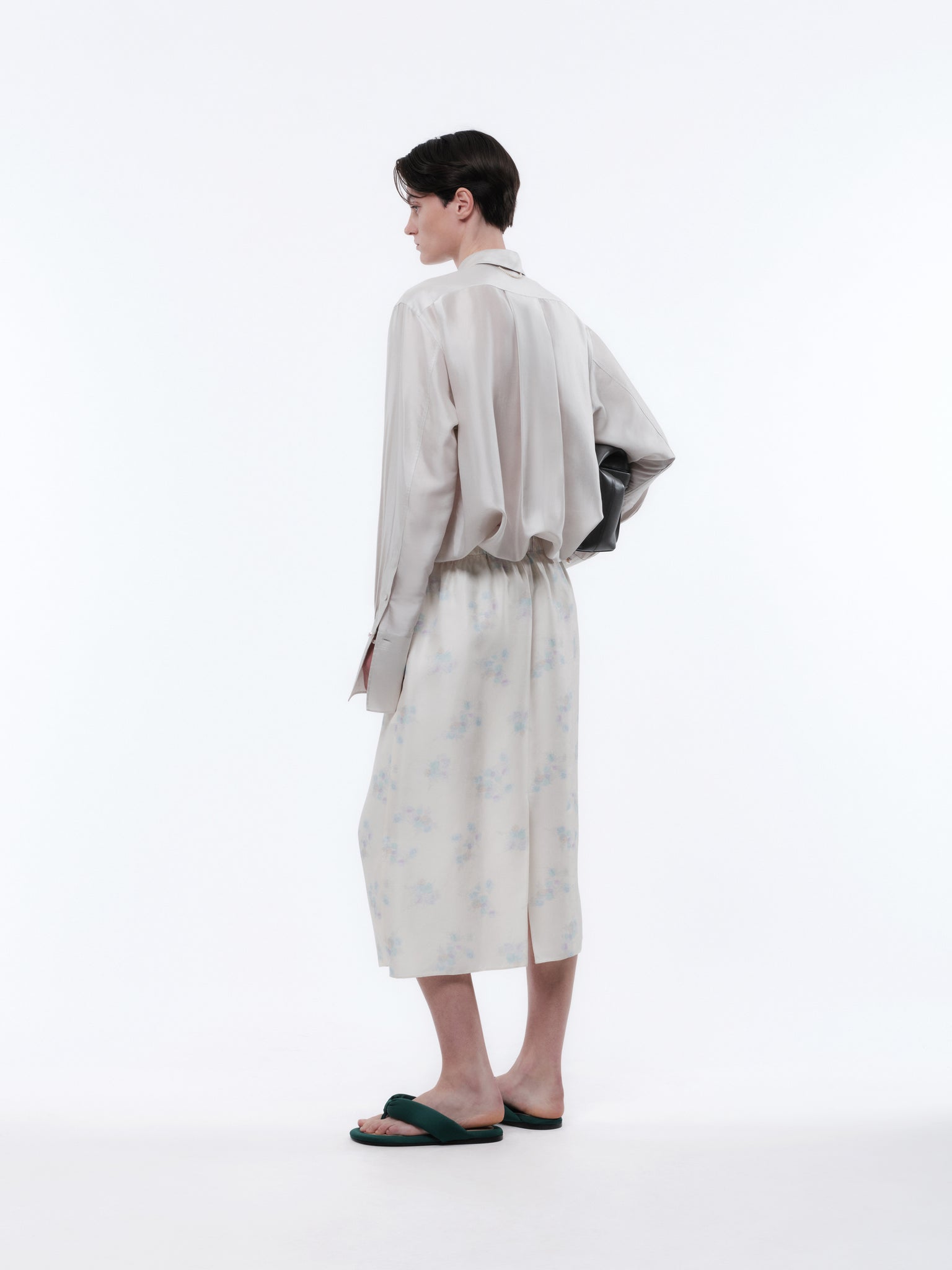 Pull-on skirt in orchid print jacquard