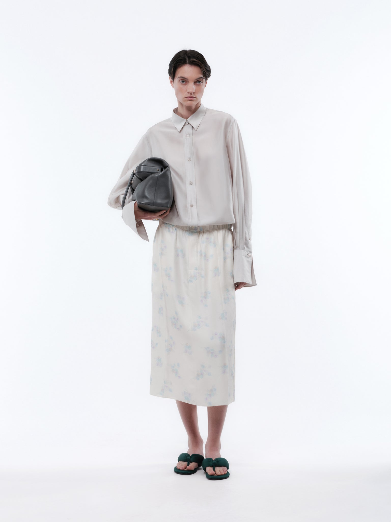 Pull-on skirt in orchid print jacquard