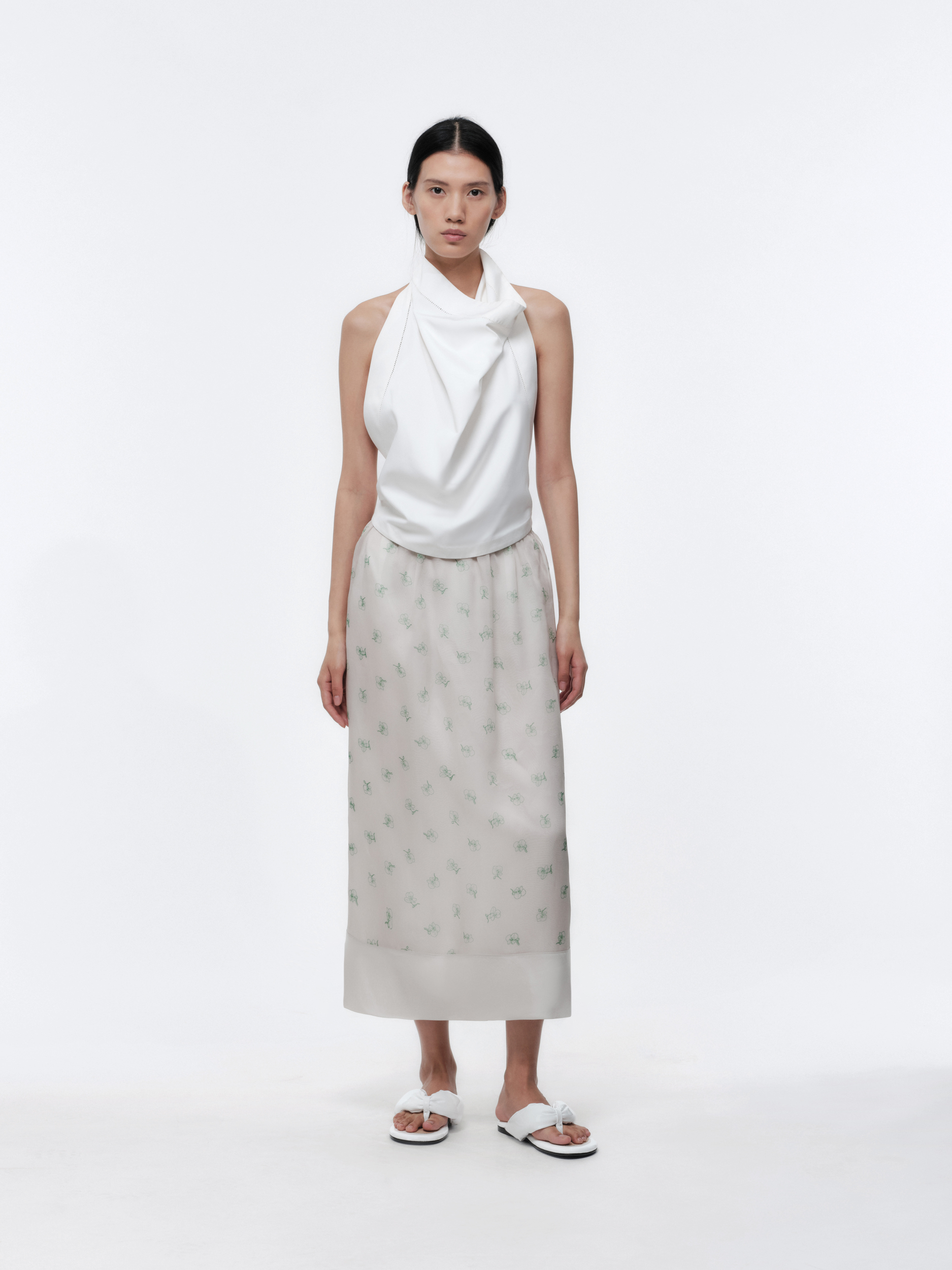 Jupe transparente en organza de satin imprimé orchidée