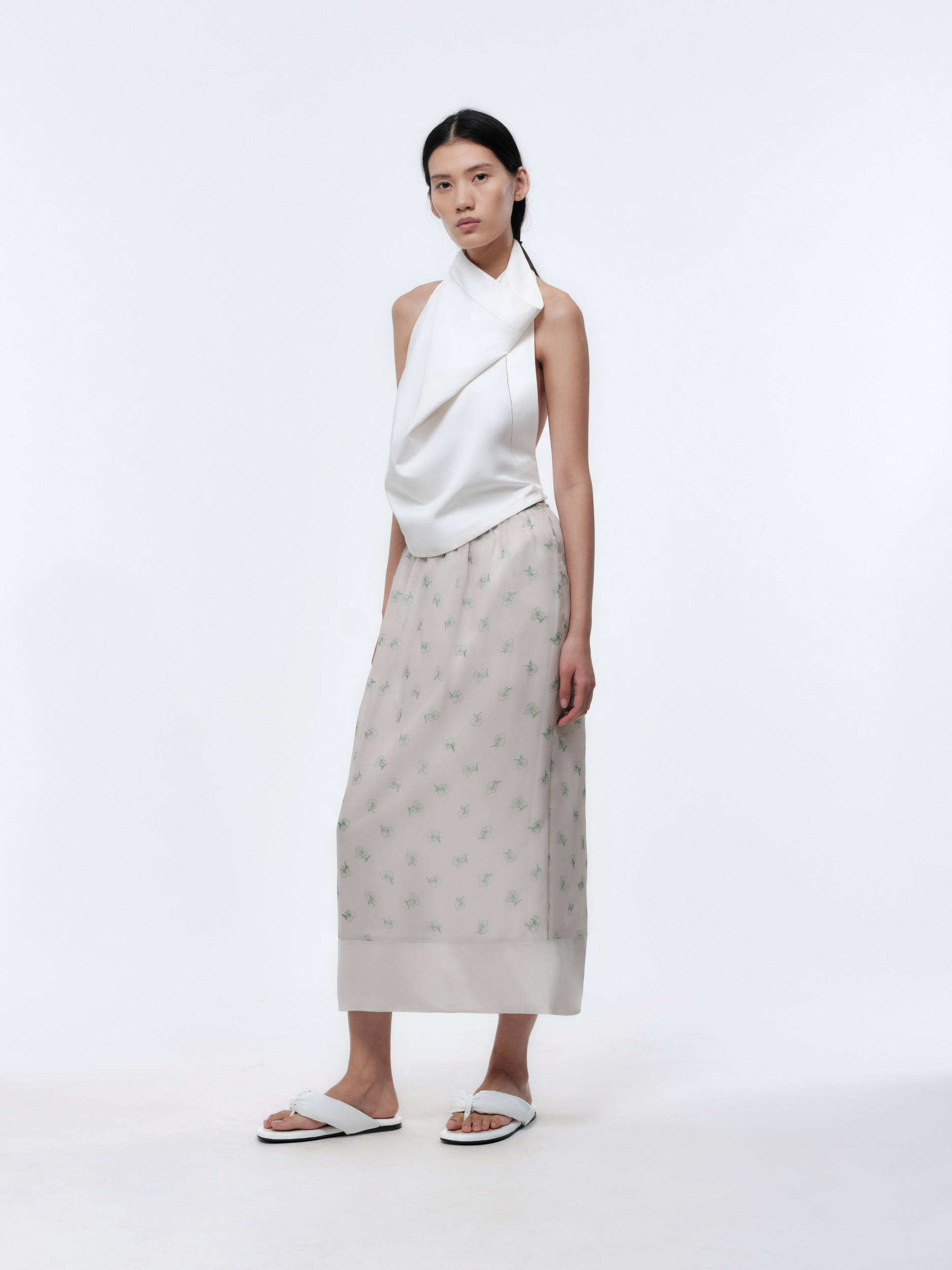 Backless top in silk suiting