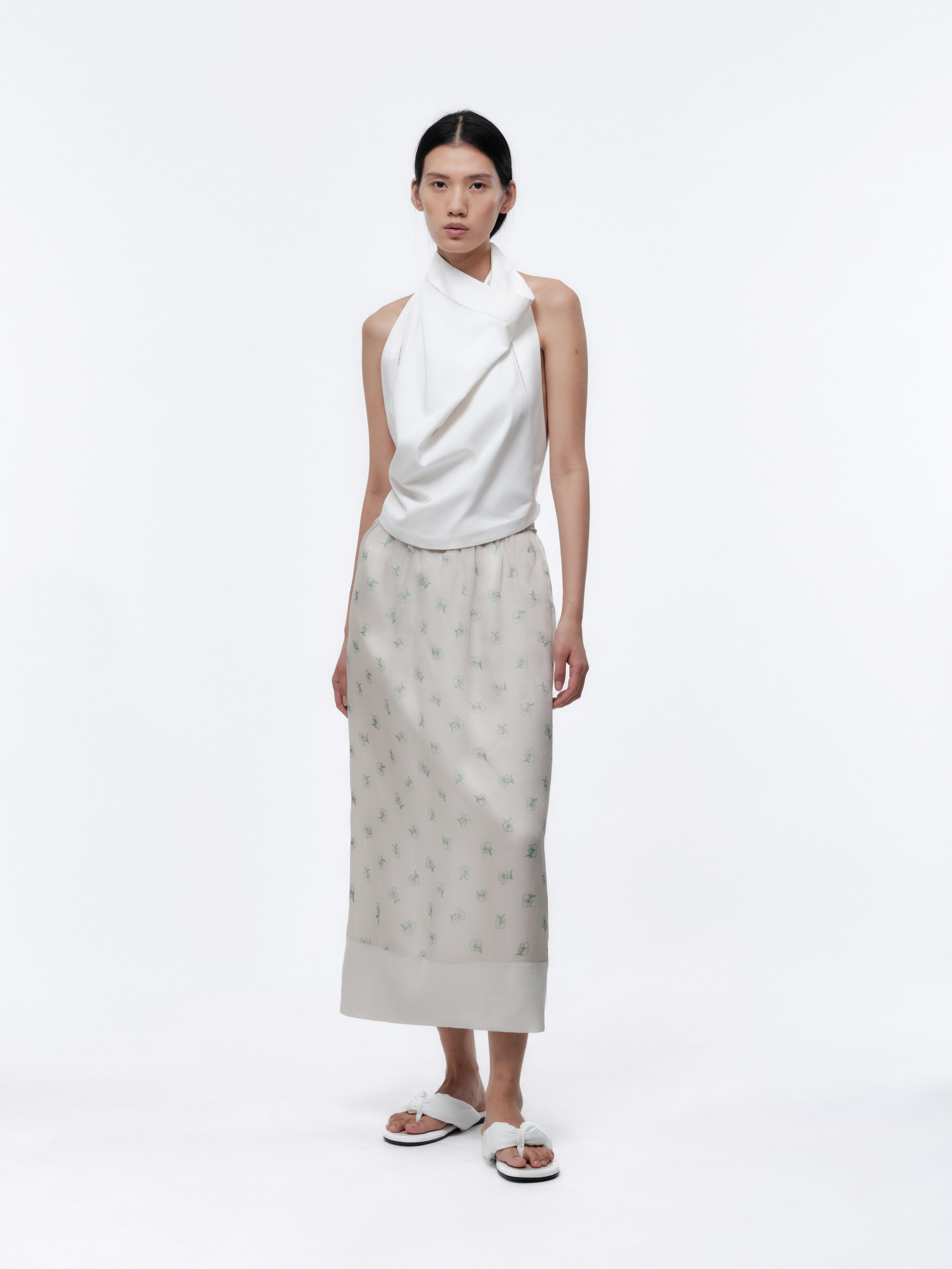 Jupe transparente en organza de satin imprimé orchidée