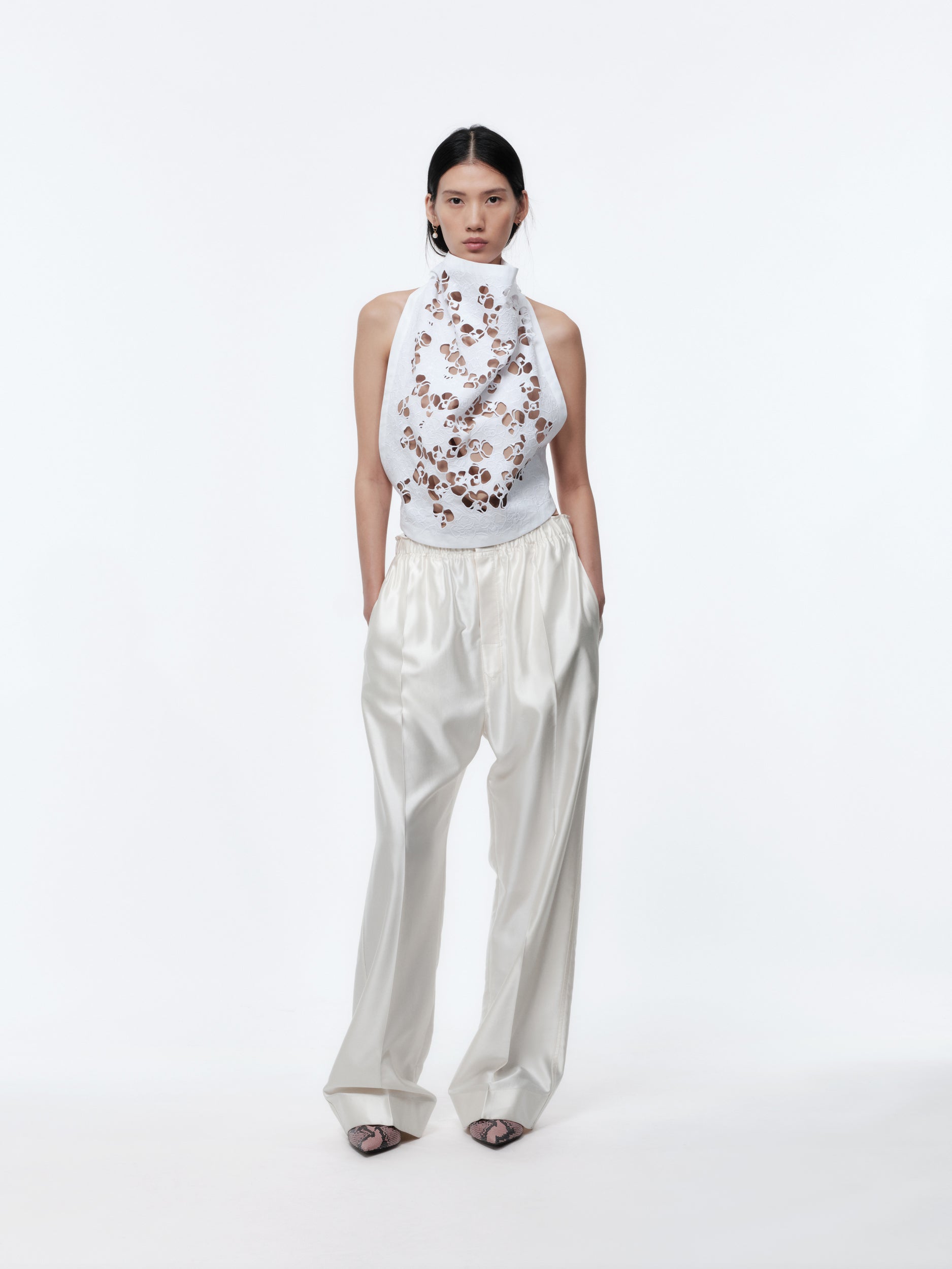 Backless top in matte poplin