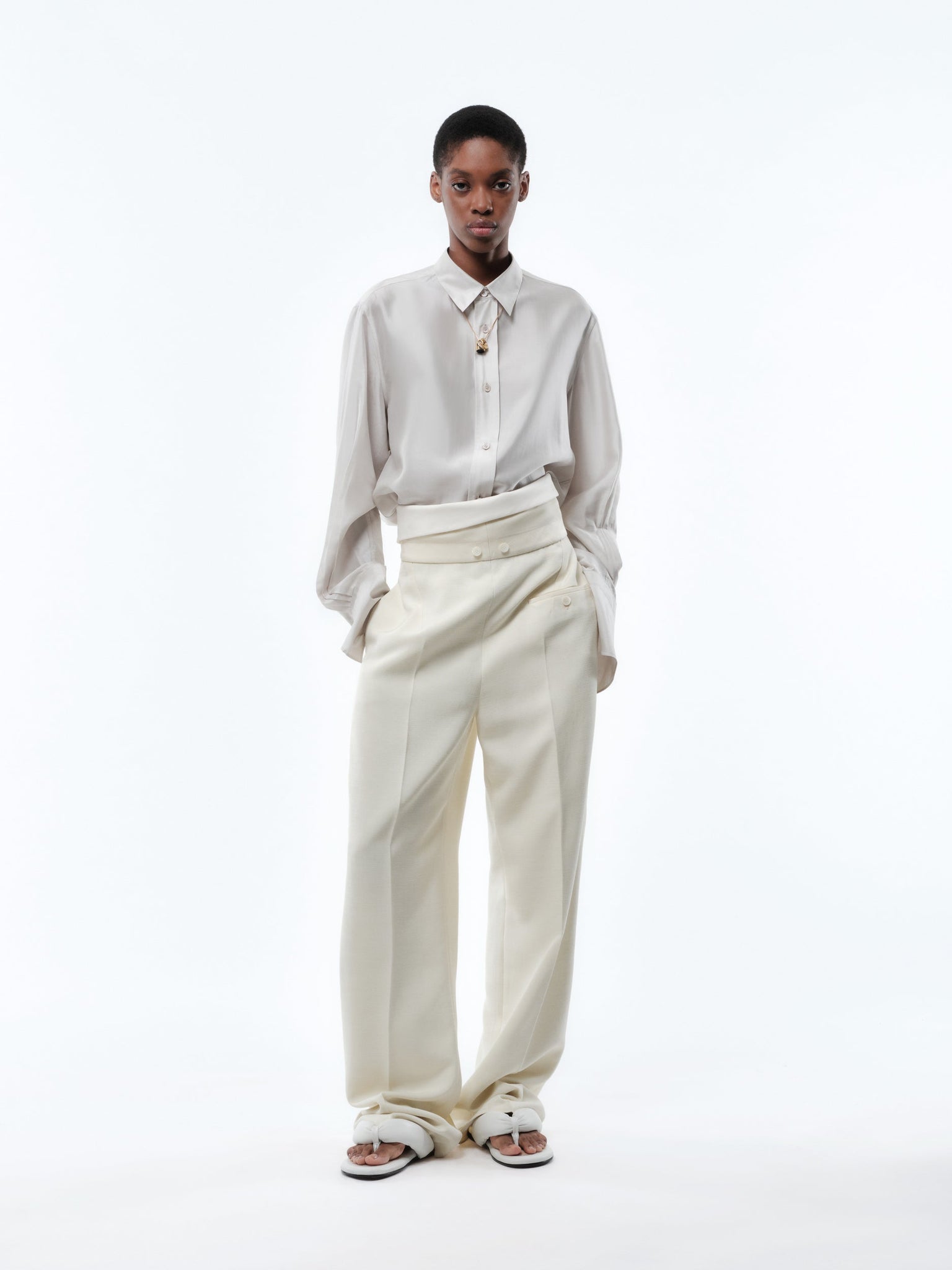 Pantalon orchidée en shantung