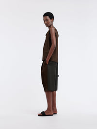 Satin front bermuda in grain de poudre