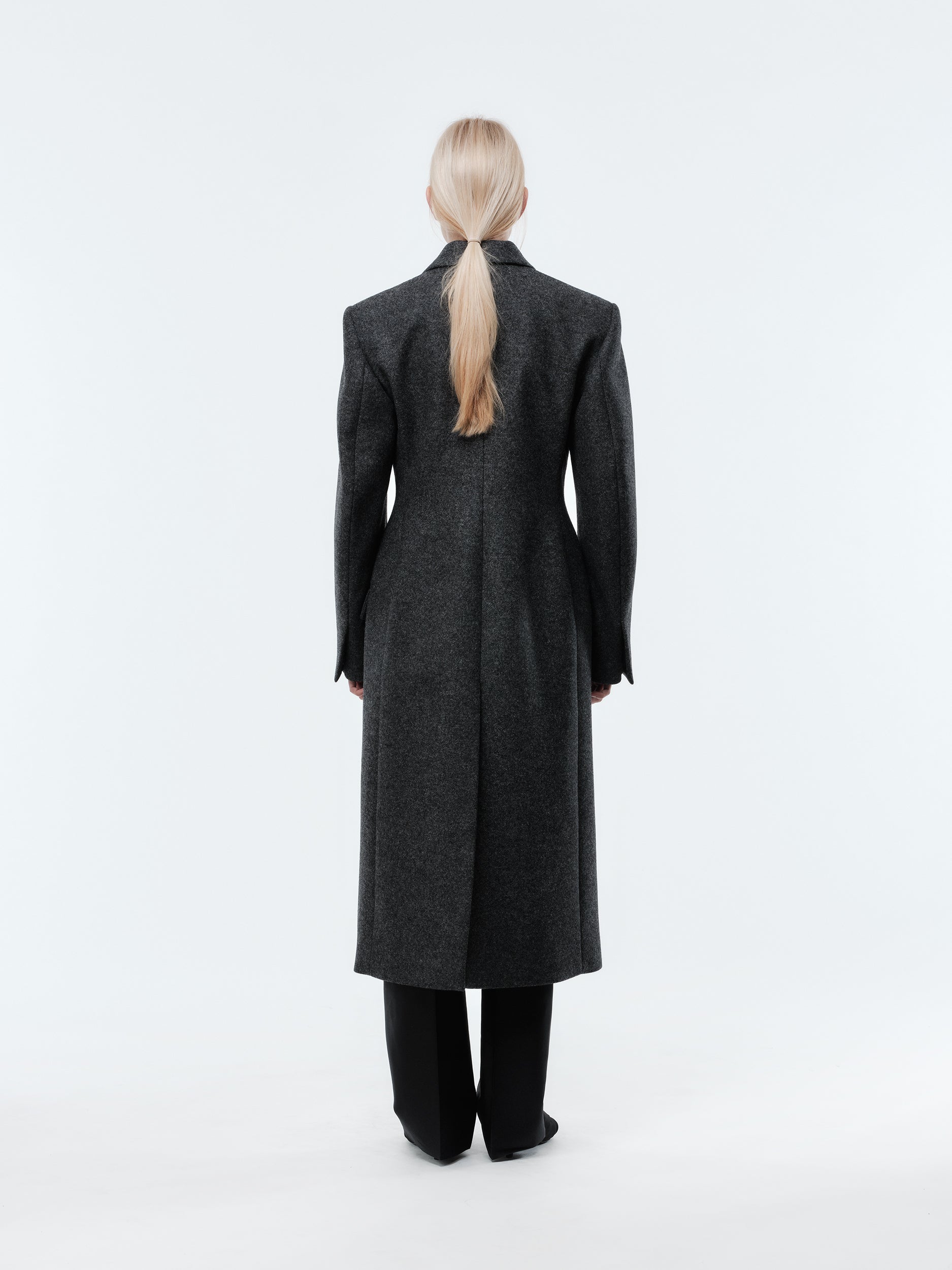 Tailored coat in Shetland wool