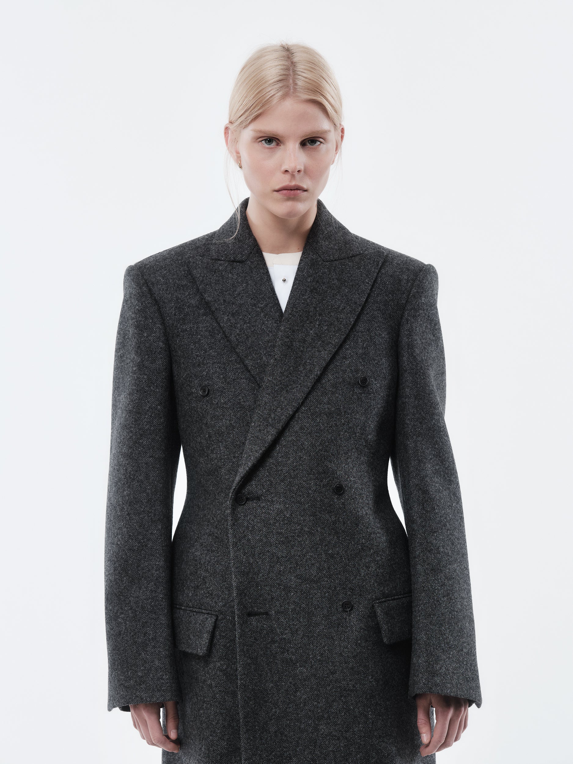 Tailored coat in Shetland wool
