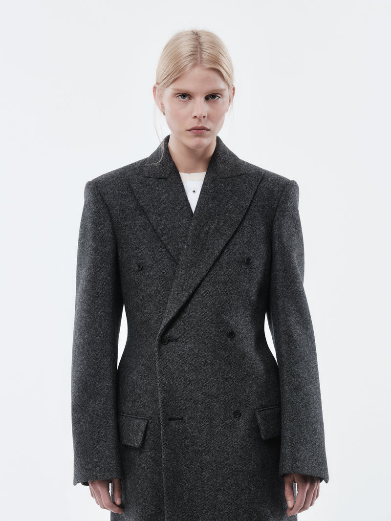 Tailored coat in Shetland wool